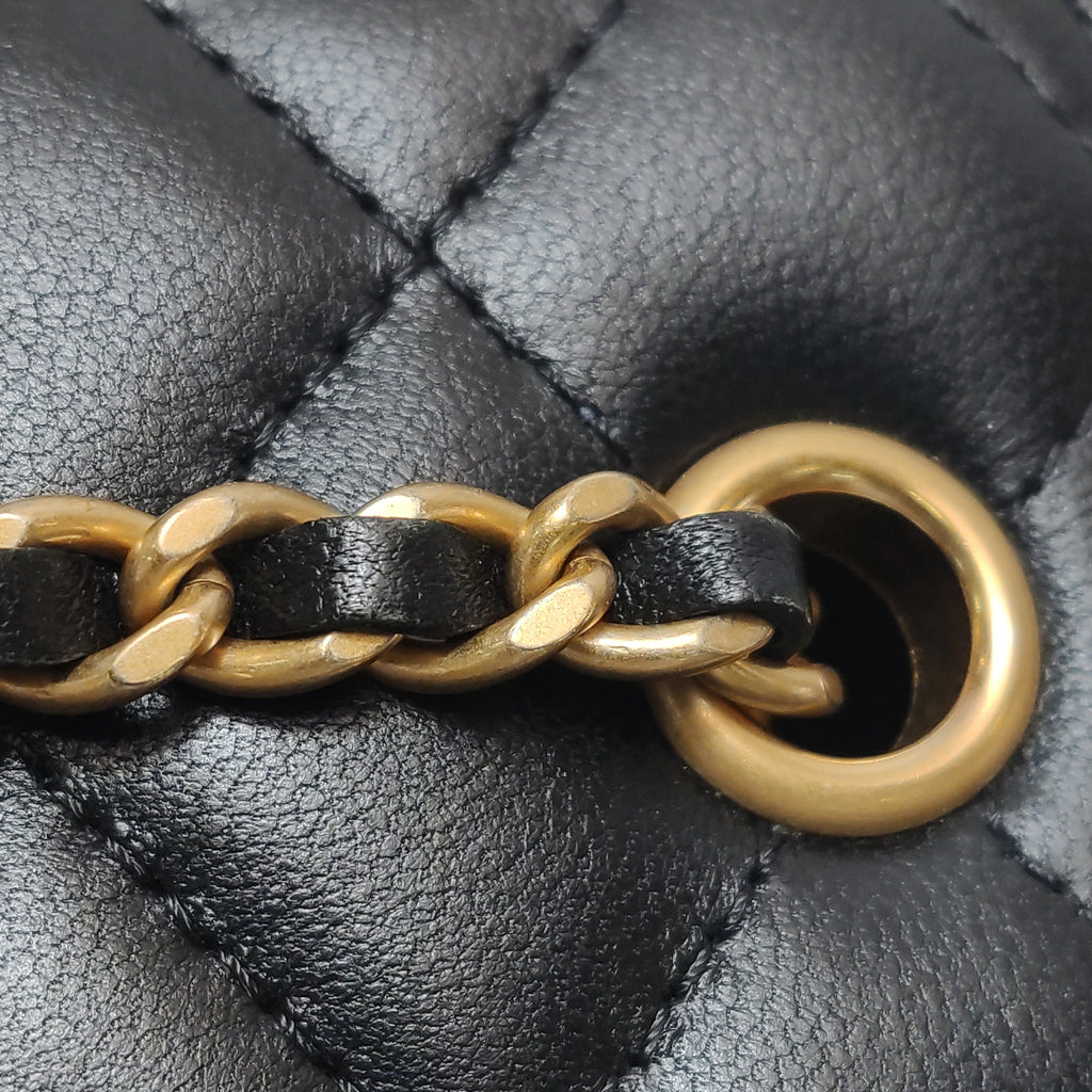 Chanel Pearl Crush Vanity Case