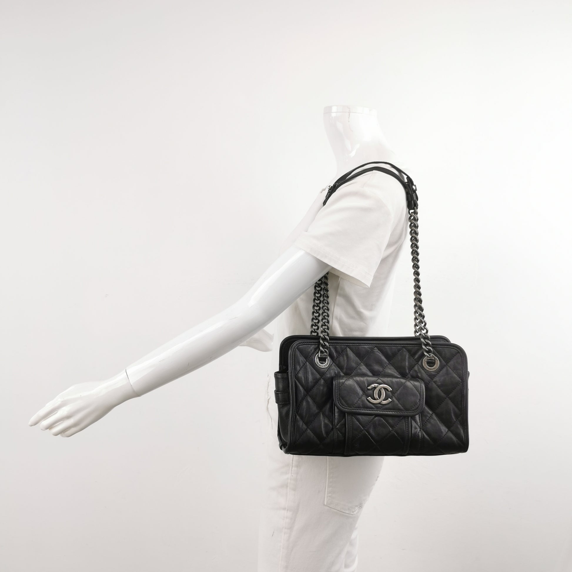 Chanel Casual Riviera Zip Quilted RHW
