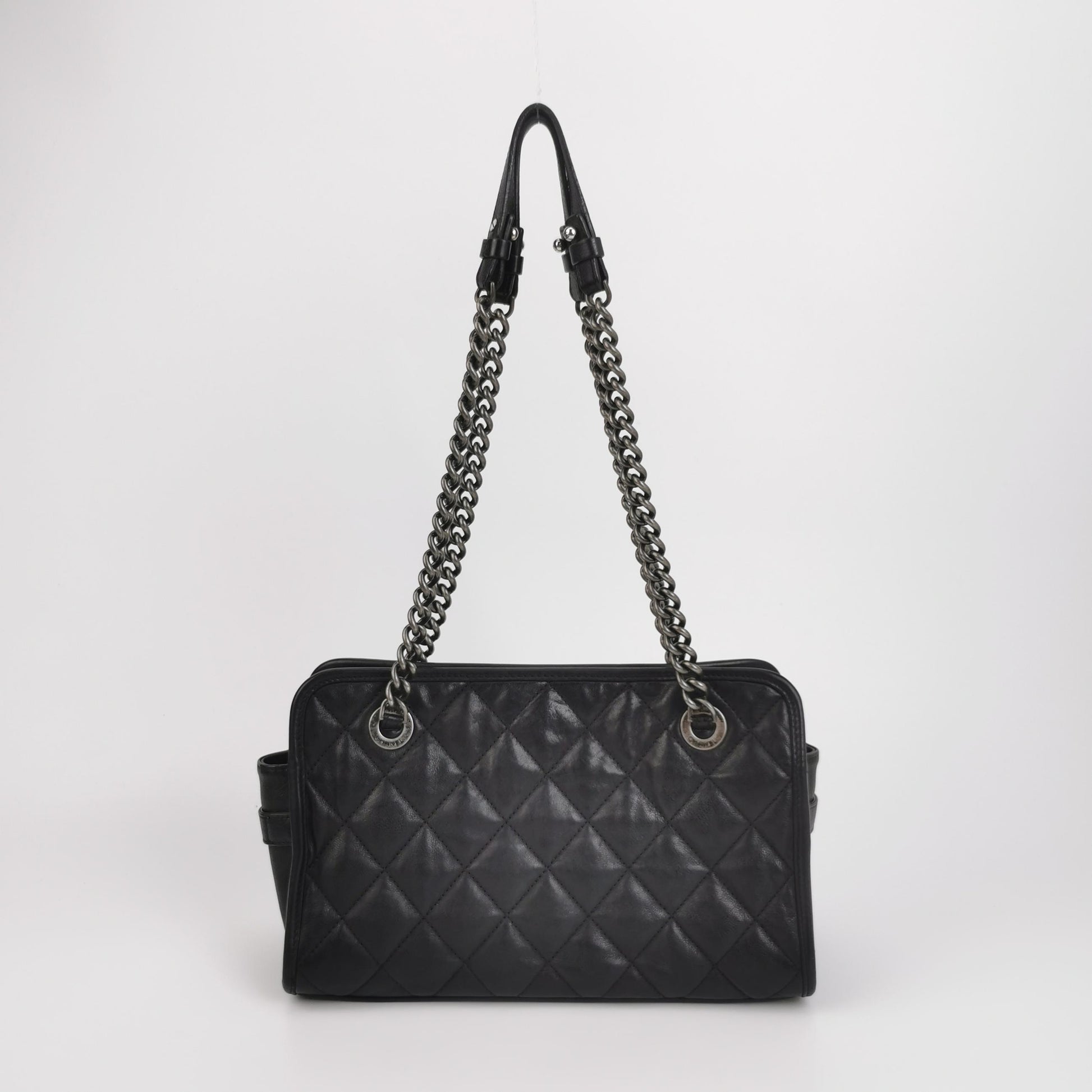Chanel Casual Riviera Zip Quilted RHW