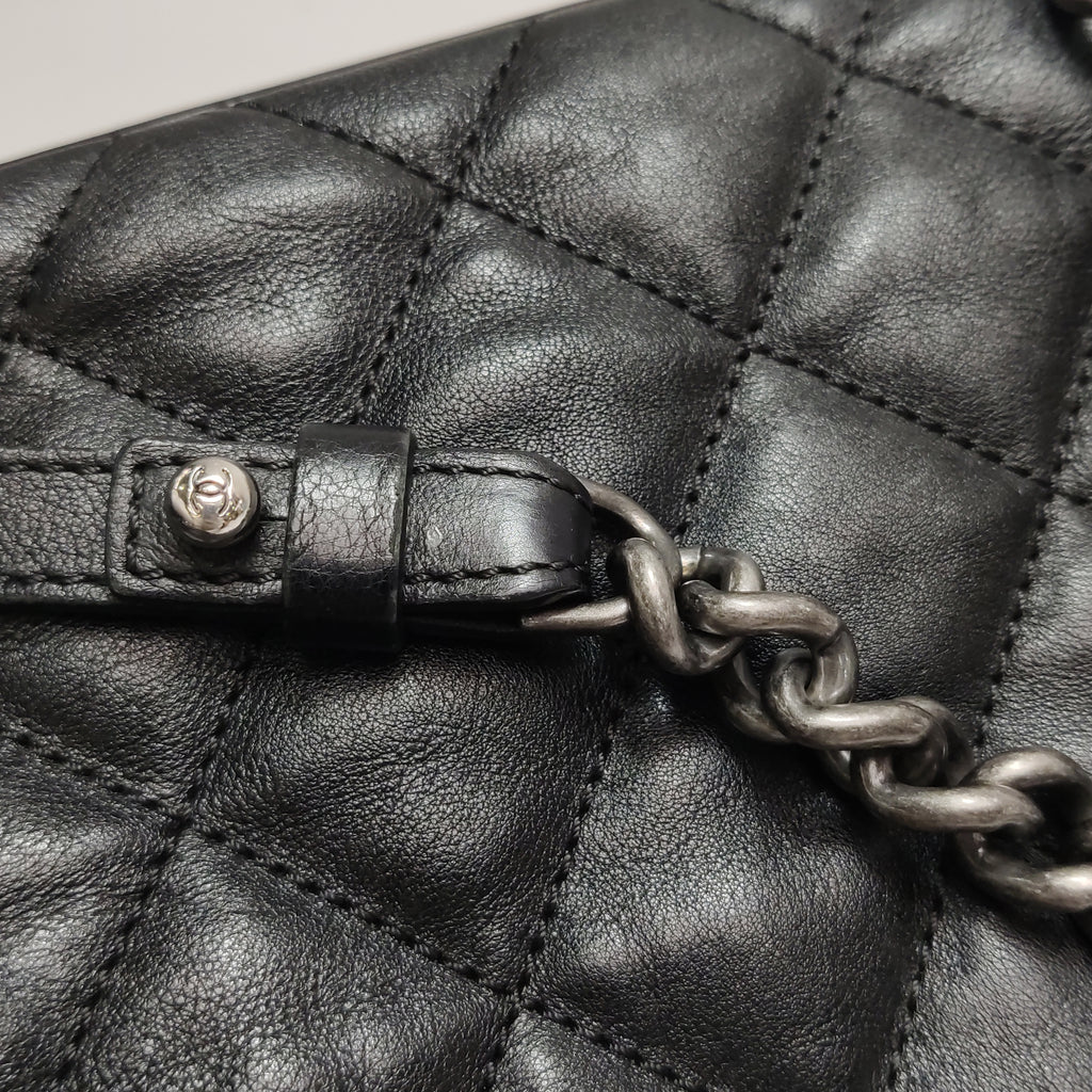 Chanel Casual Riviera Zip Quilted RHW