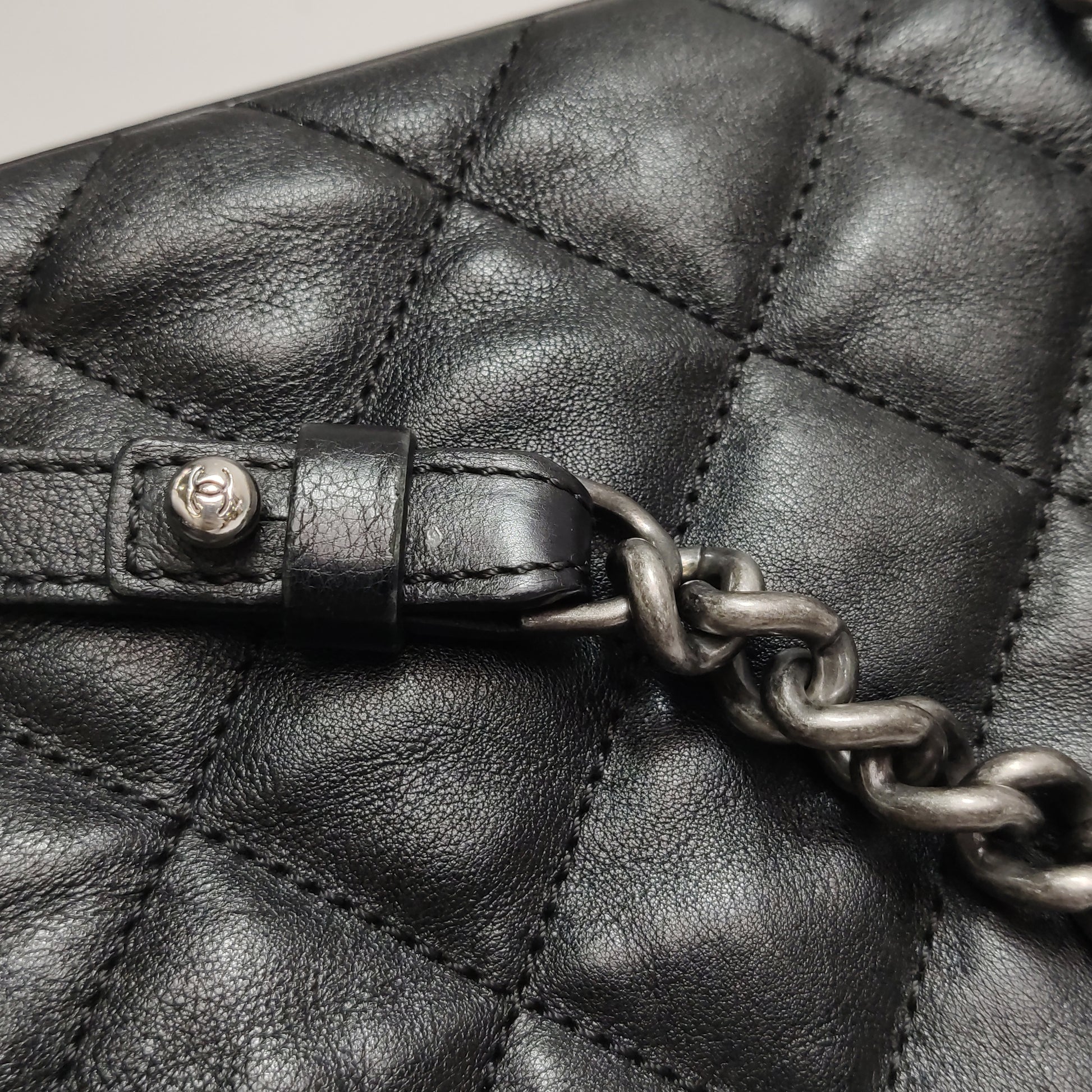 Chanel Casual Riviera Zip Quilted RHW