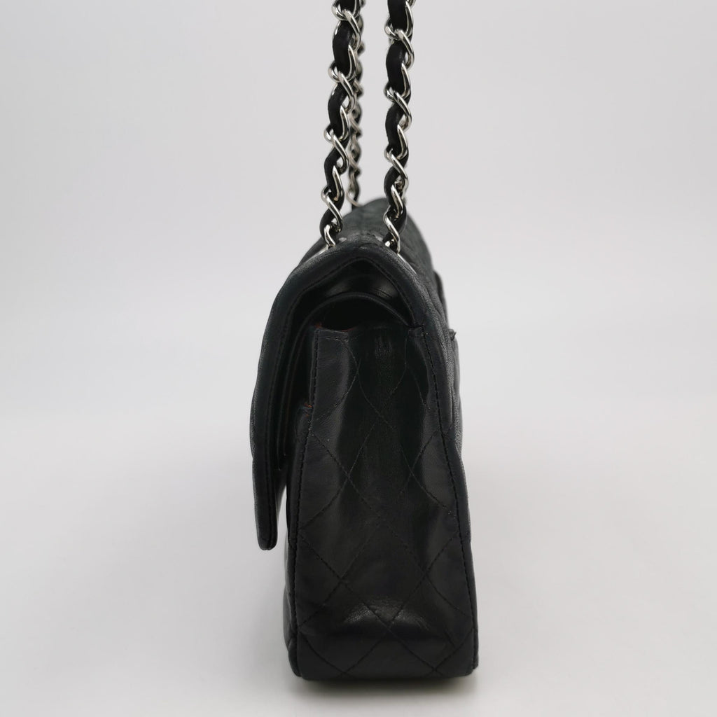 Chanel Classic Flap Medium Lambskin SHW