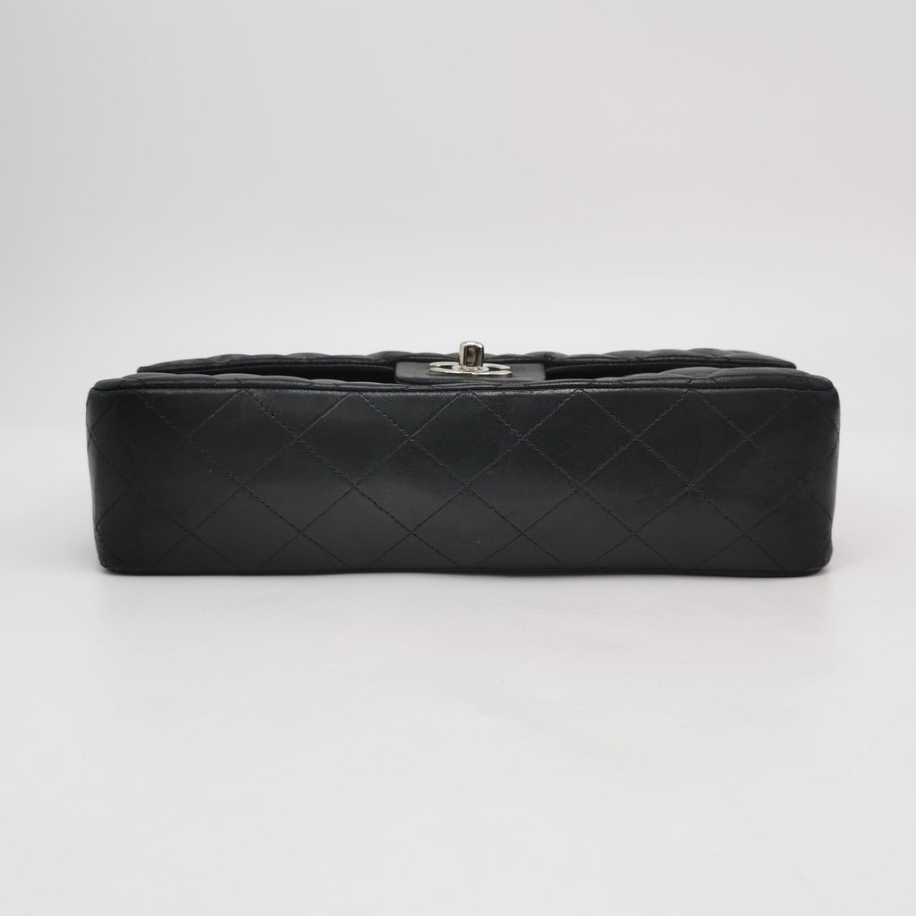 Chanel Classic Flap Medium Lambskin SHW