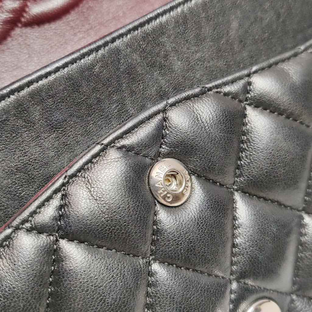 Chanel Classic Flap Medium Lambskin SHW