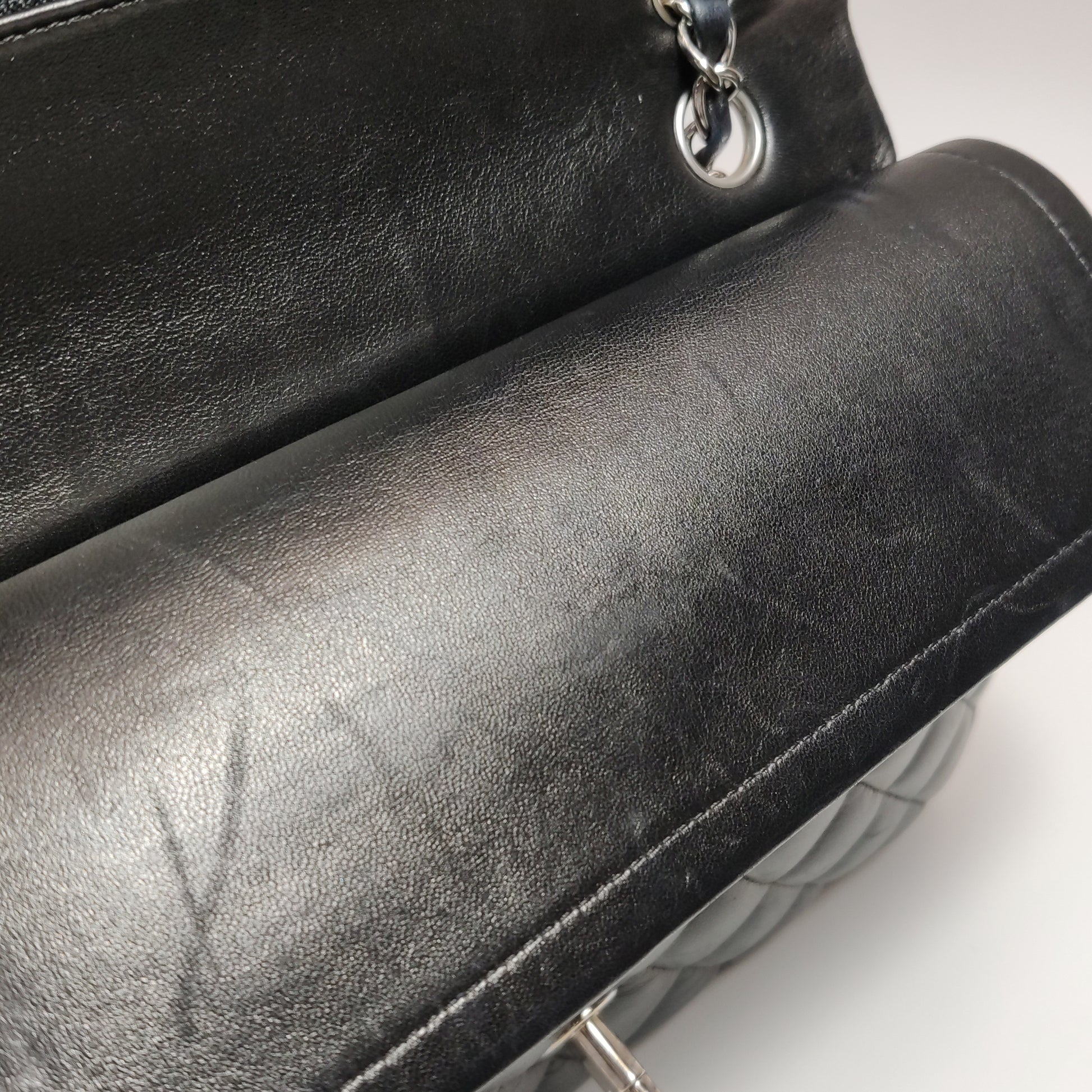 Chanel Classic Flap Medium Lambskin SHW