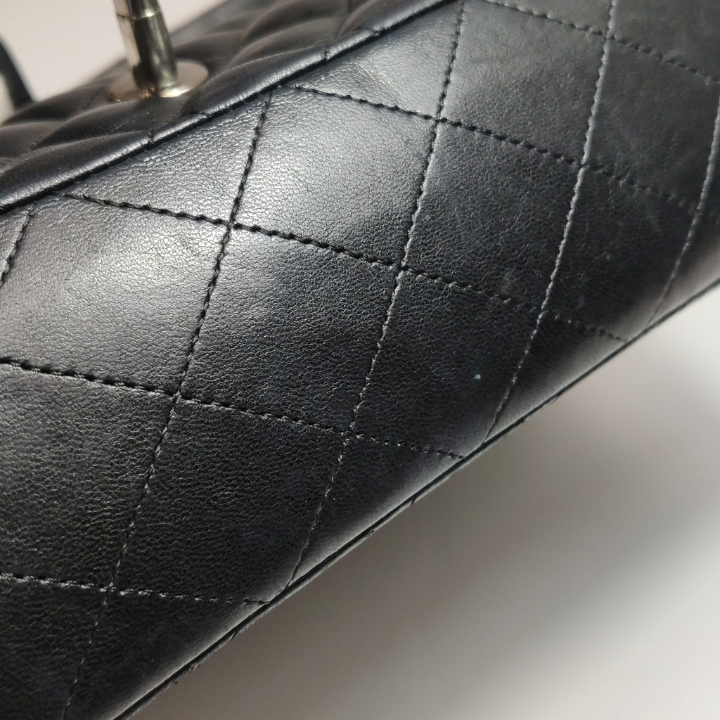 Chanel Classic Flap Medium Lambskin SHW
