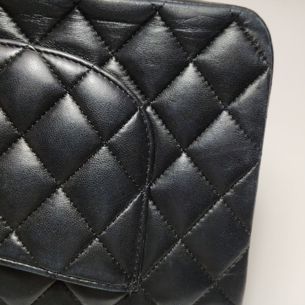 Chanel Classic Flap Medium Lambskin SHW