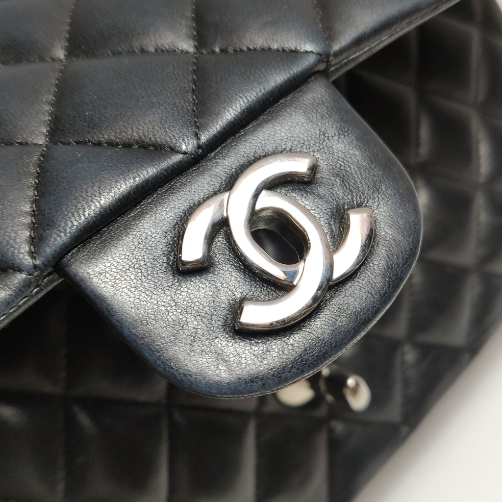 Chanel Classic Flap Medium Lambskin SHW