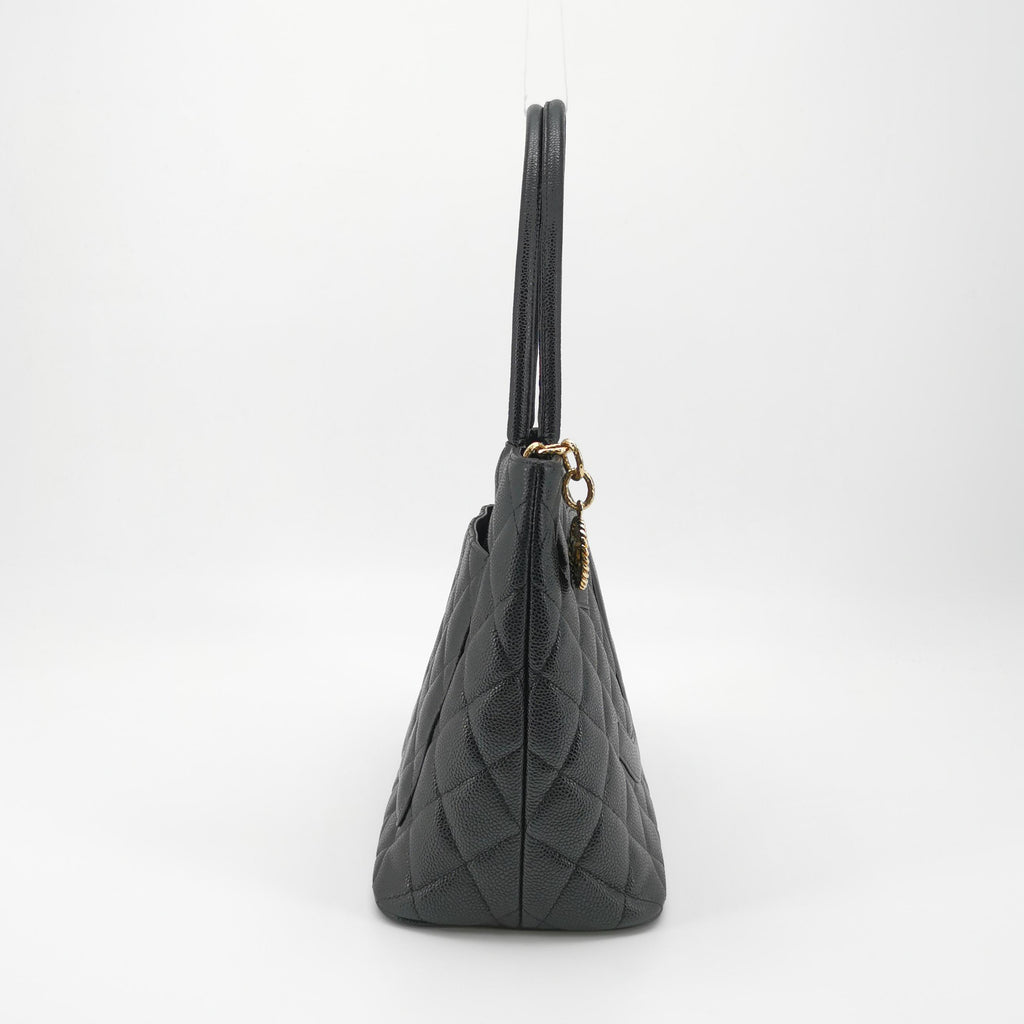 Chanel Medallion Caviar Shoulder Bag Black