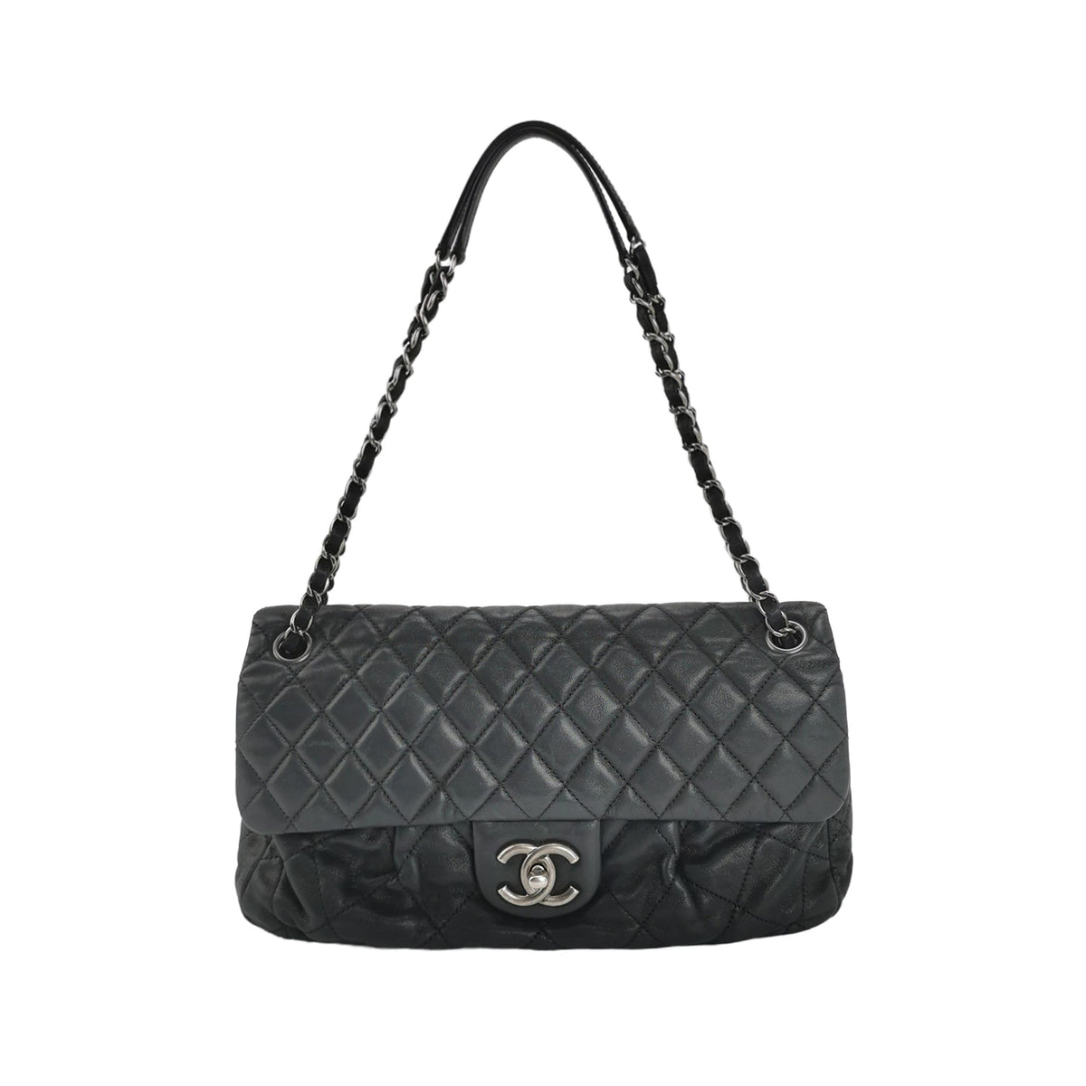 Chanel Chic Quilt Flap Dark Gray