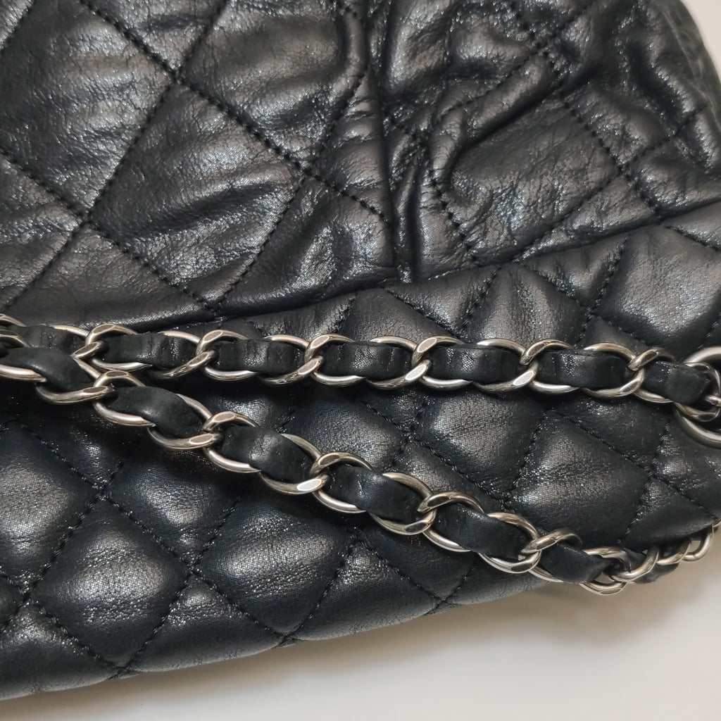 Chanel Chic Quilt Flap Dark Gray