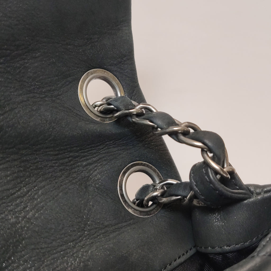 Chanel Chic Quilt Flap Dark Gray