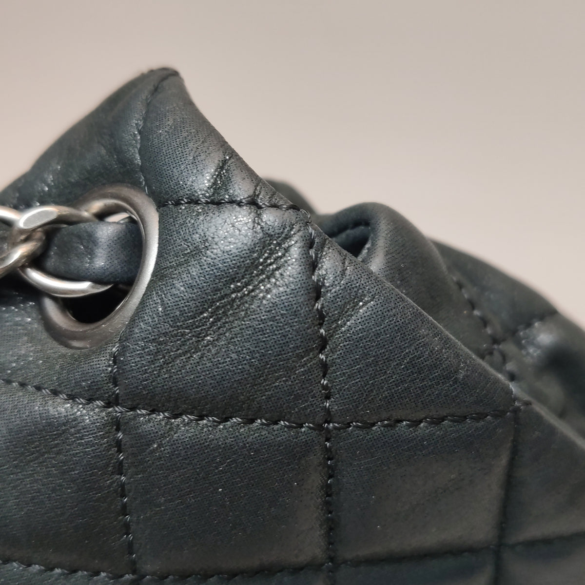 Chanel Chic Quilt Flap Dark Gray
