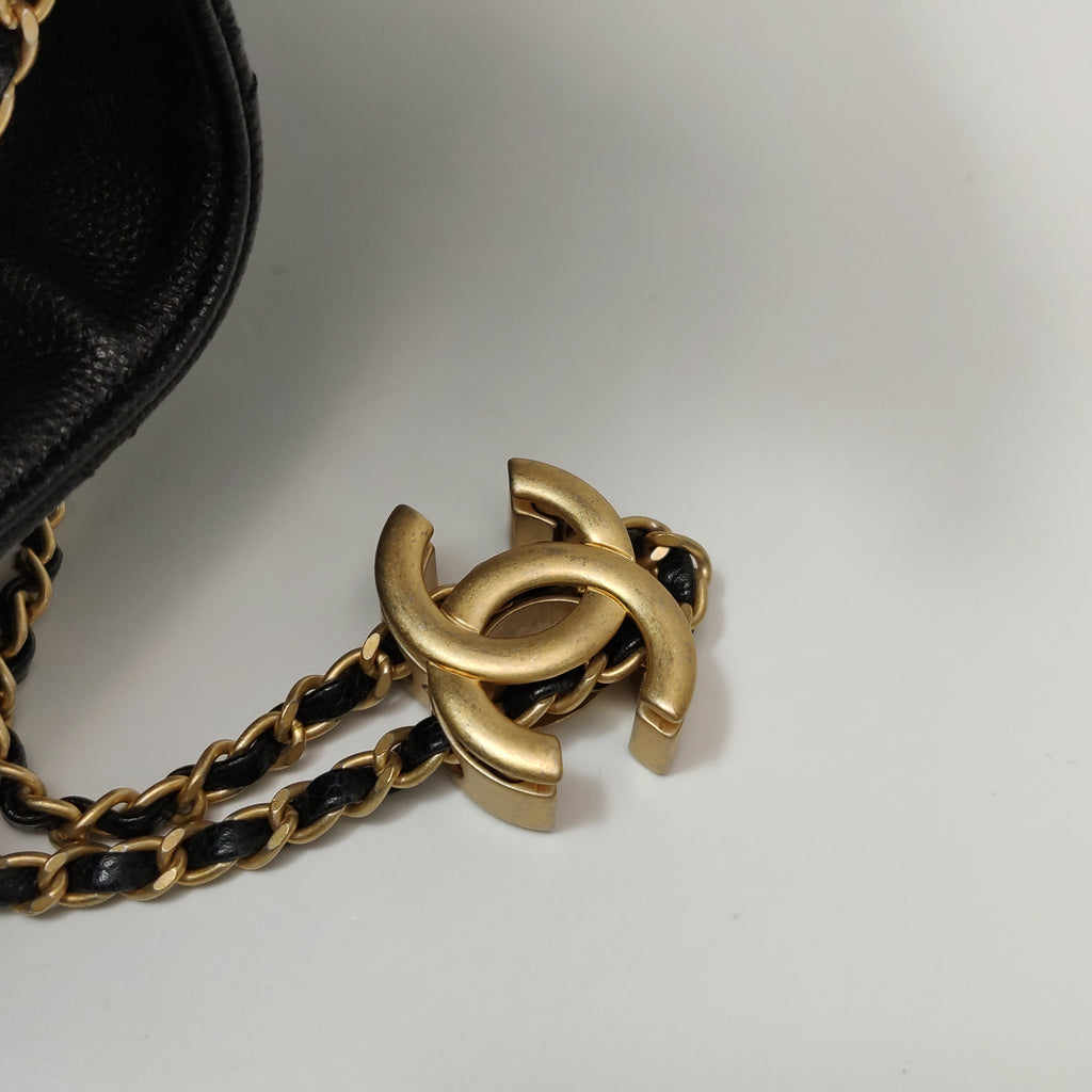 Chanel 25 Bag Medium Quilted Caviar