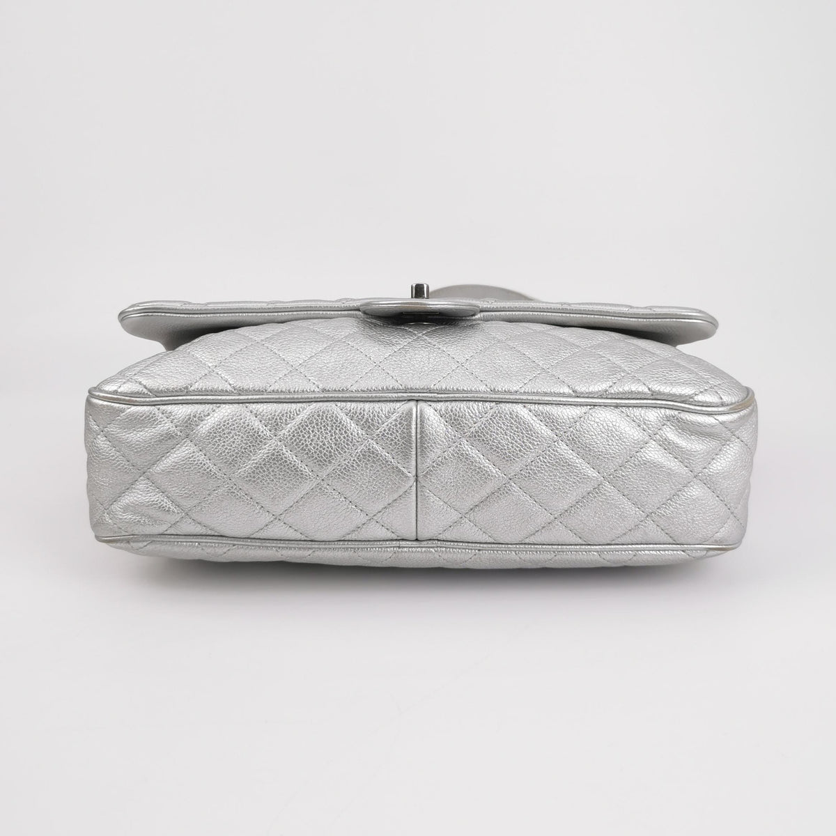 Chanel Quilted Small Chain Detail Flap Metallic Calfskin Silver