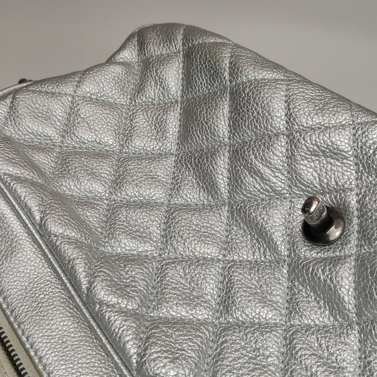 Chanel Quilted Small Chain Detail Flap Metallic Calfskin Silver