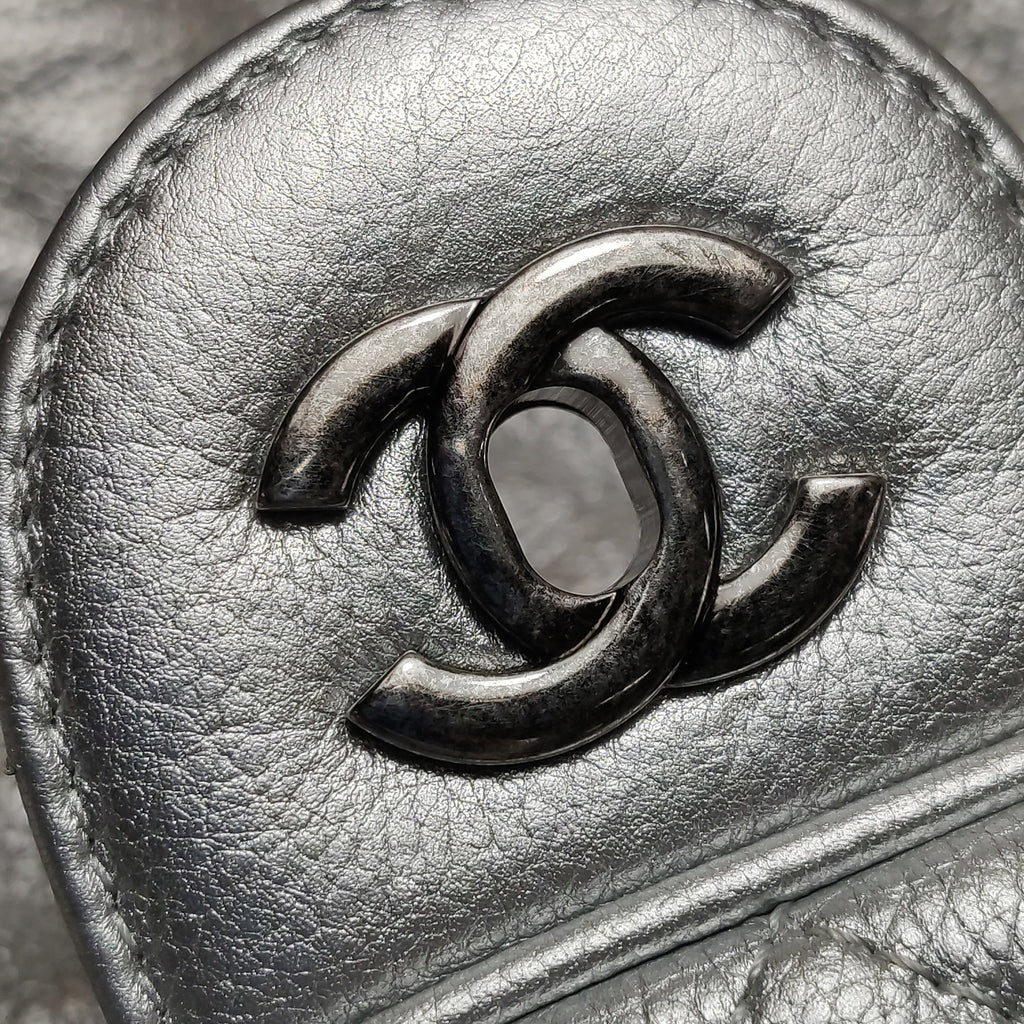 Chanel Quilted Small Chain Detail Flap Metallic Calfskin Silver