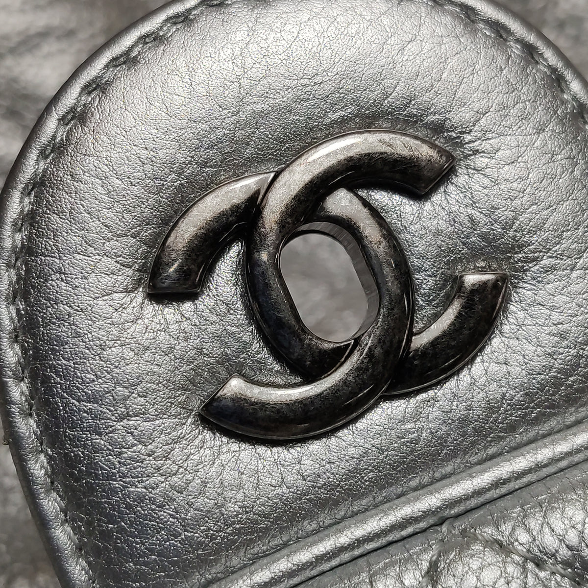 Chanel Quilted Small Chain Detail Flap Metallic Calfskin Silver