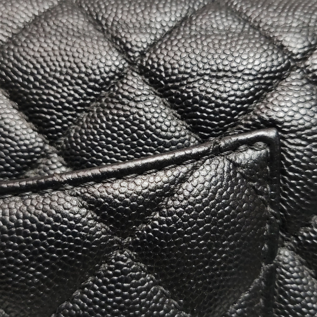 Chanel Coco Handle Maxi Caviar