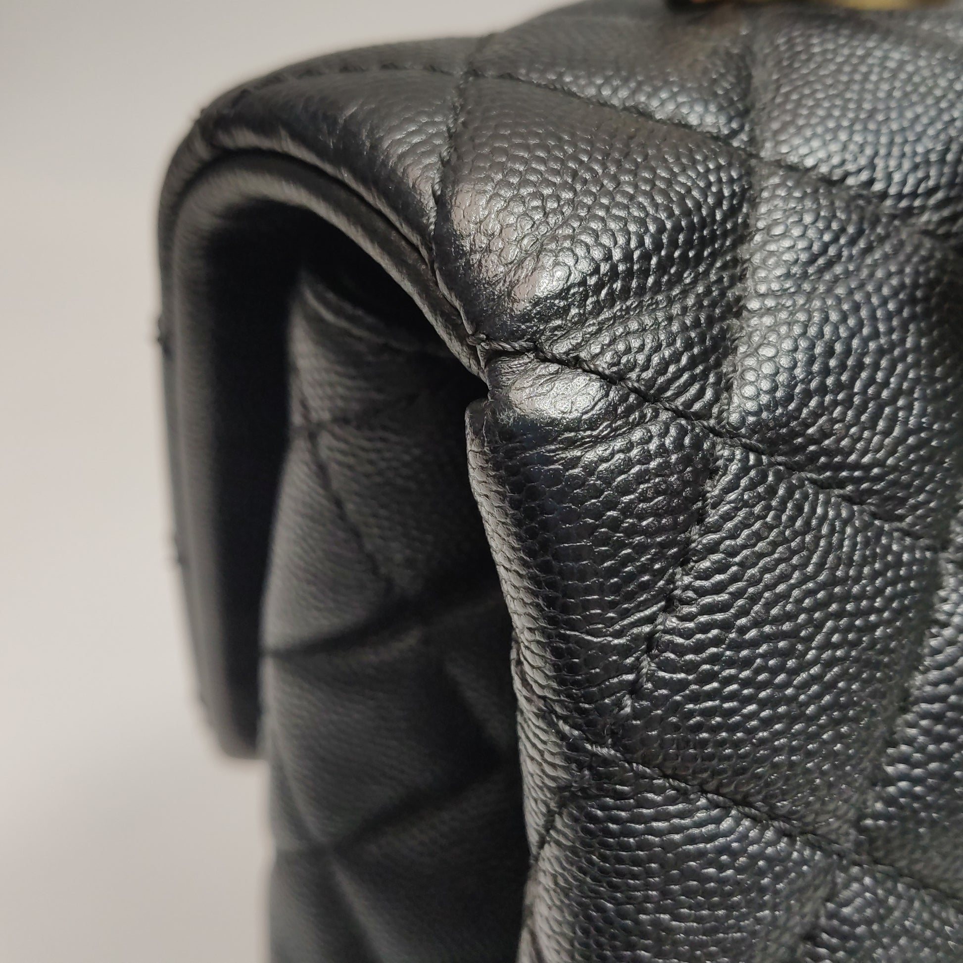 Chanel Coco Handle Maxi Caviar