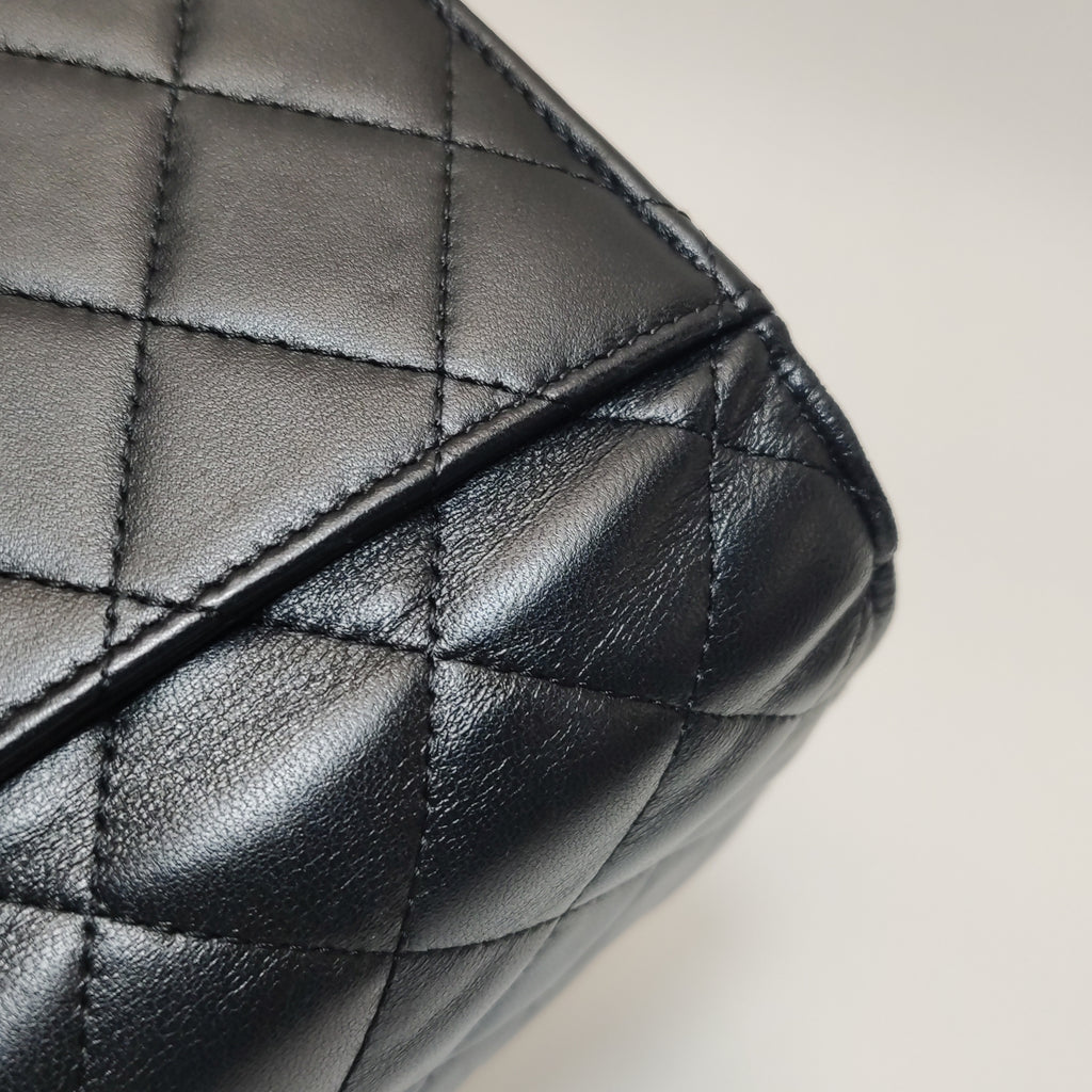 Chanel Clutch with Chain Lambskin SHW