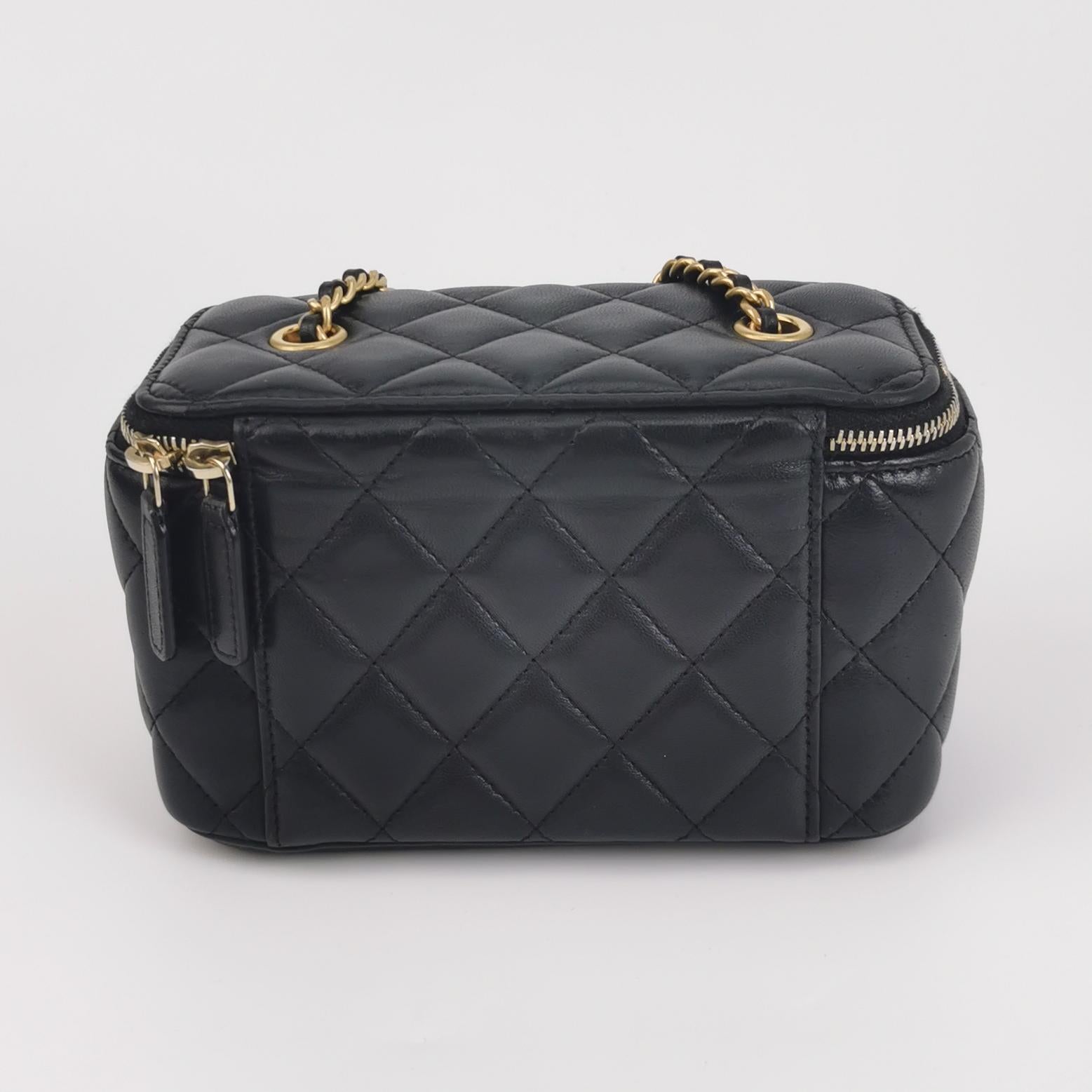 Chanel Rectangle Vanity Case Pearl Crush