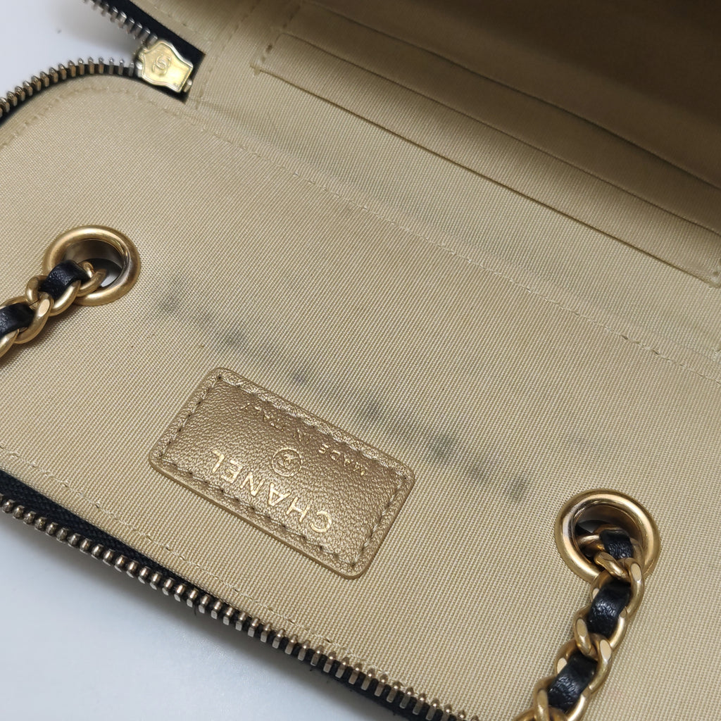 Chanel Rectangle Vanity Case Pearl Crush