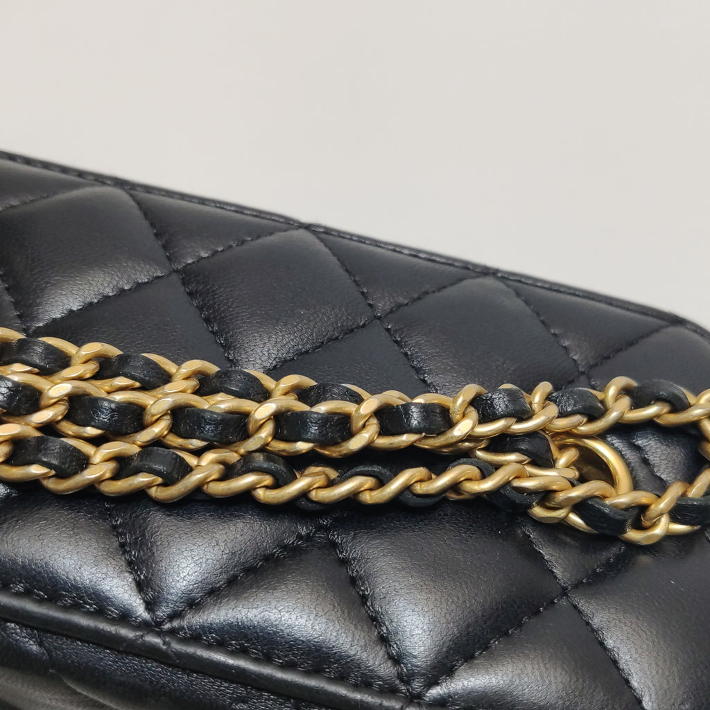 Chanel Rectangle Vanity Case Pearl Crush