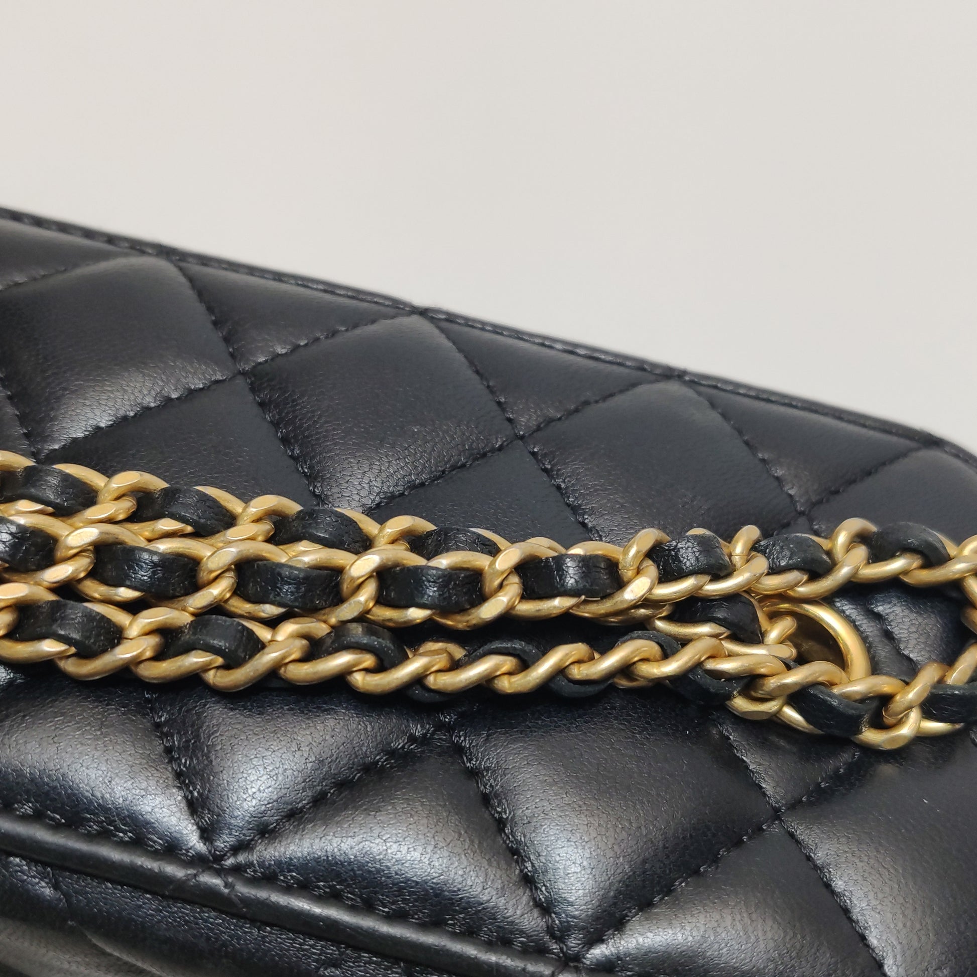 Chanel Rectangle Vanity Case Pearl Crush