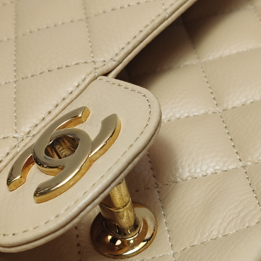 Chanel Classic Flap Medium Caviar Beige