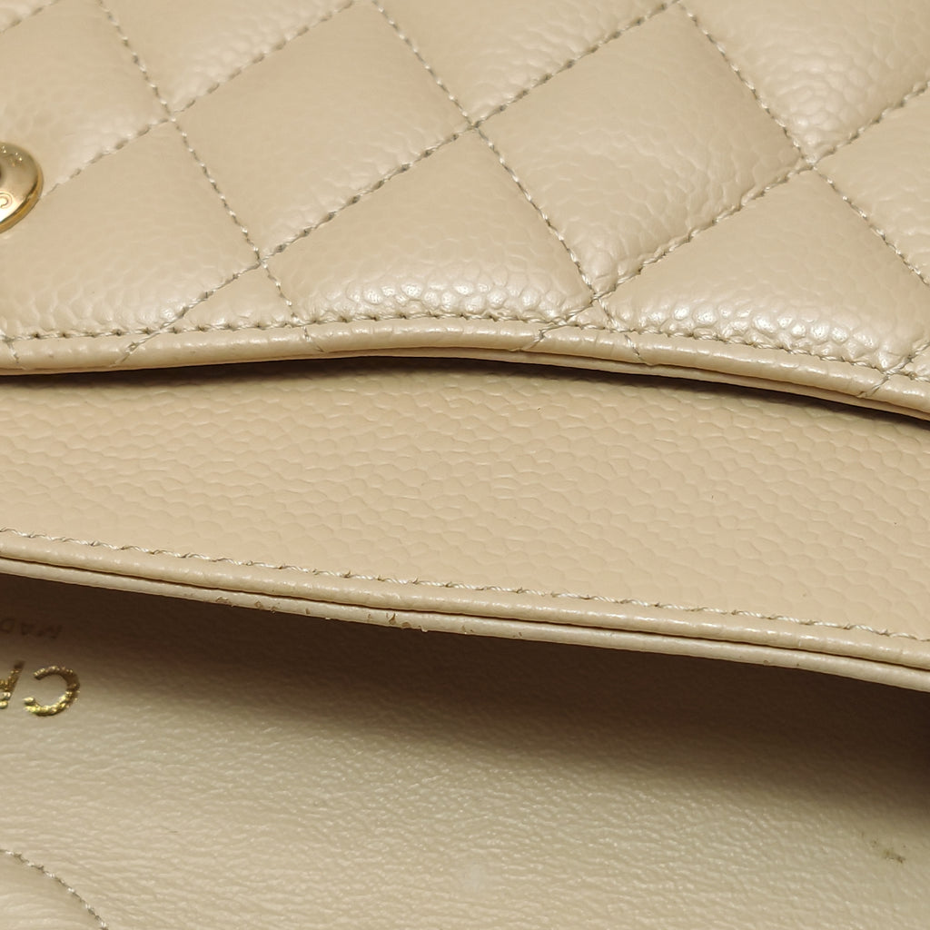 Chanel Classic Flap Medium Caviar Beige