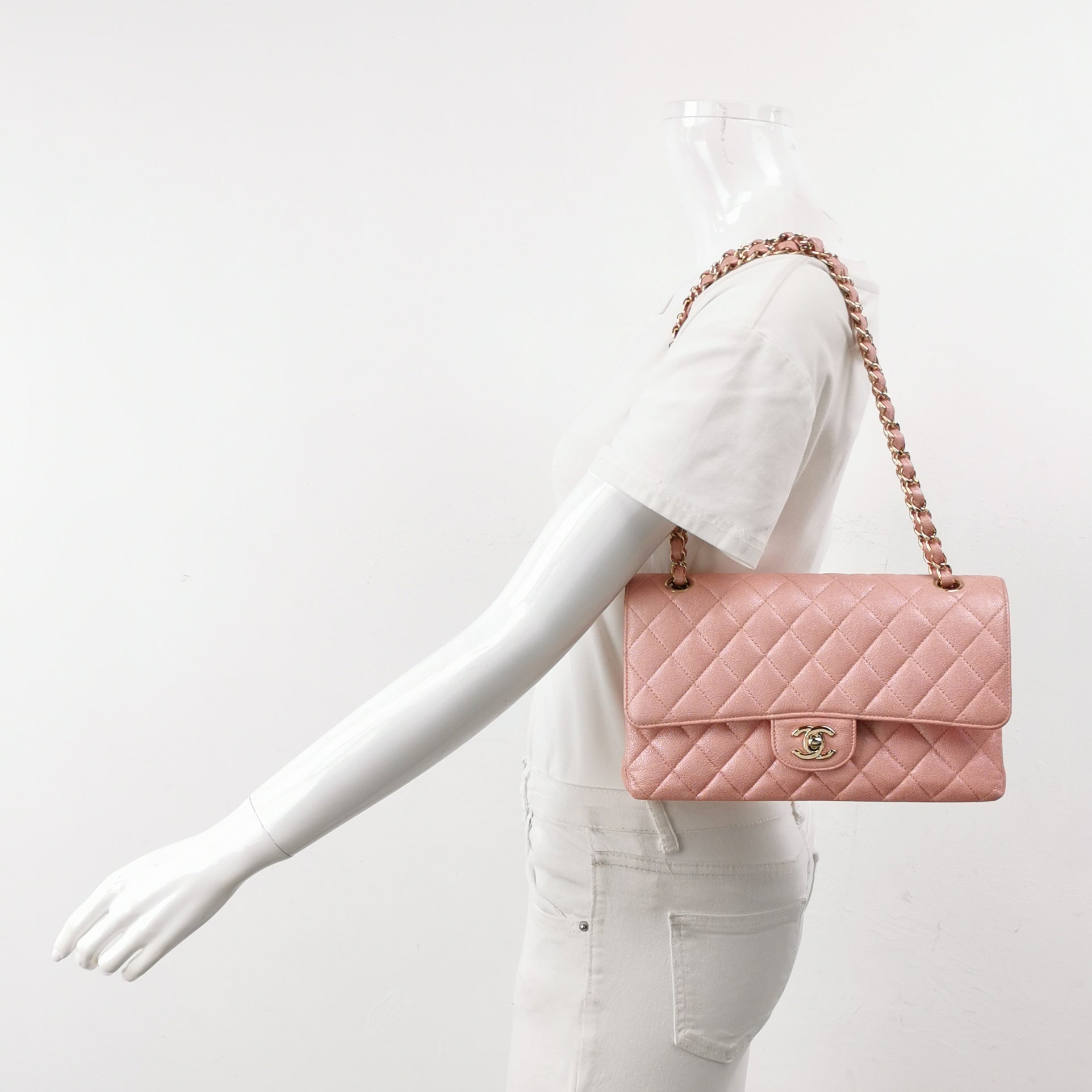 Chanel Classic Flap Medium Caviar Pink