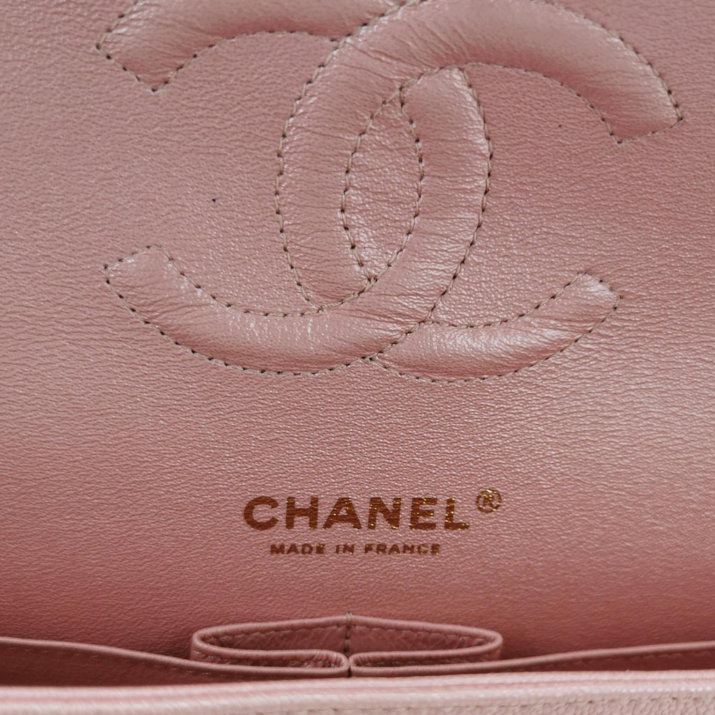 Chanel Classic Flap Medium Caviar Pink
