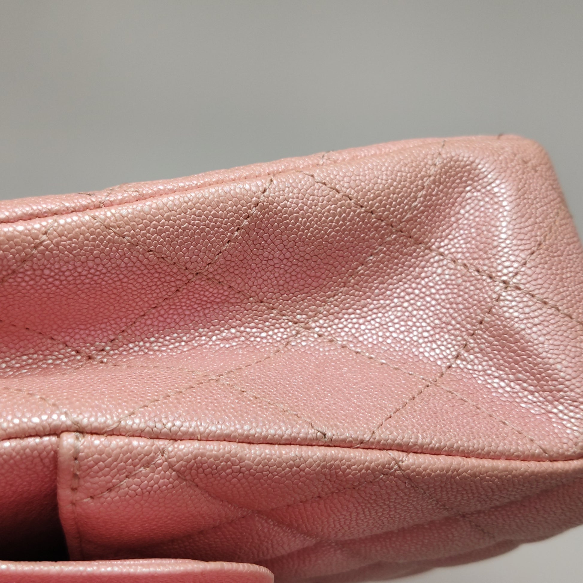 Chanel Classic Flap Medium Caviar Pink