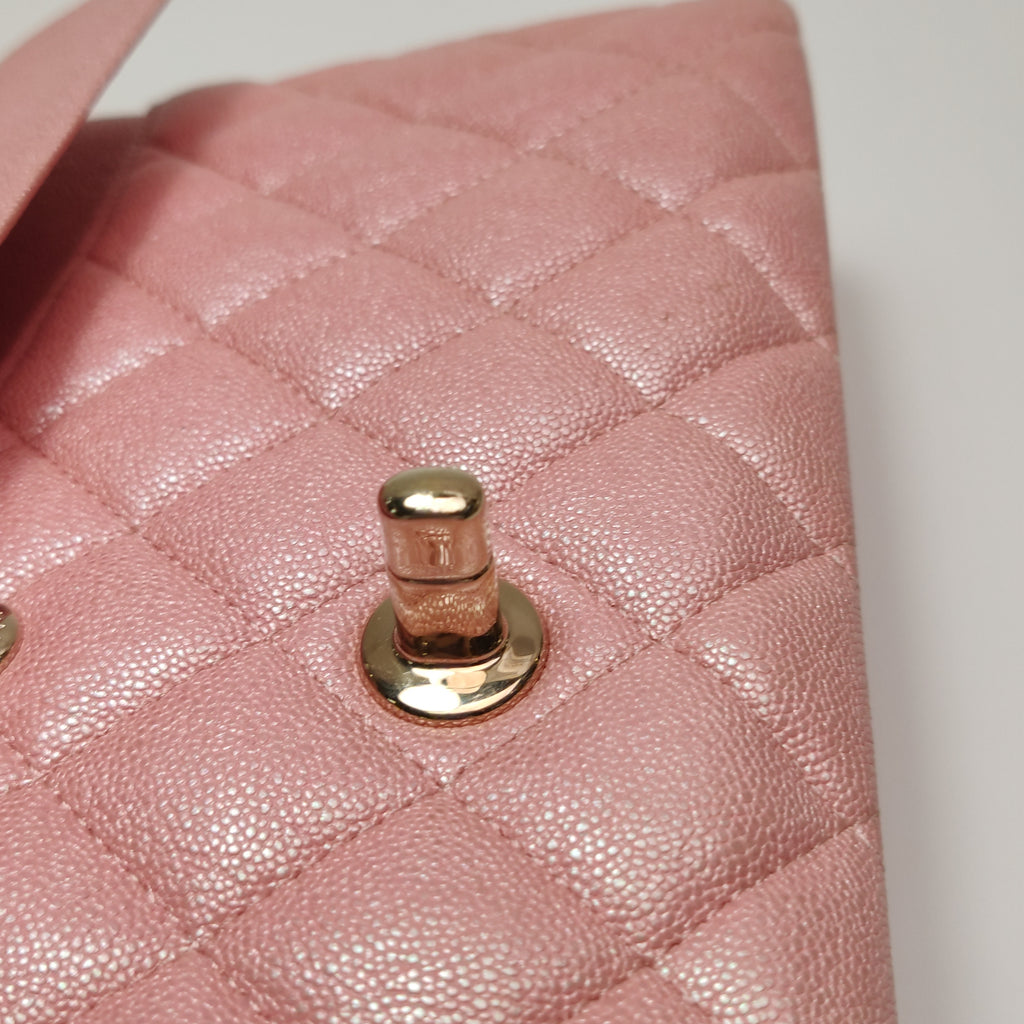 Chanel Classic Flap Medium Caviar Pink