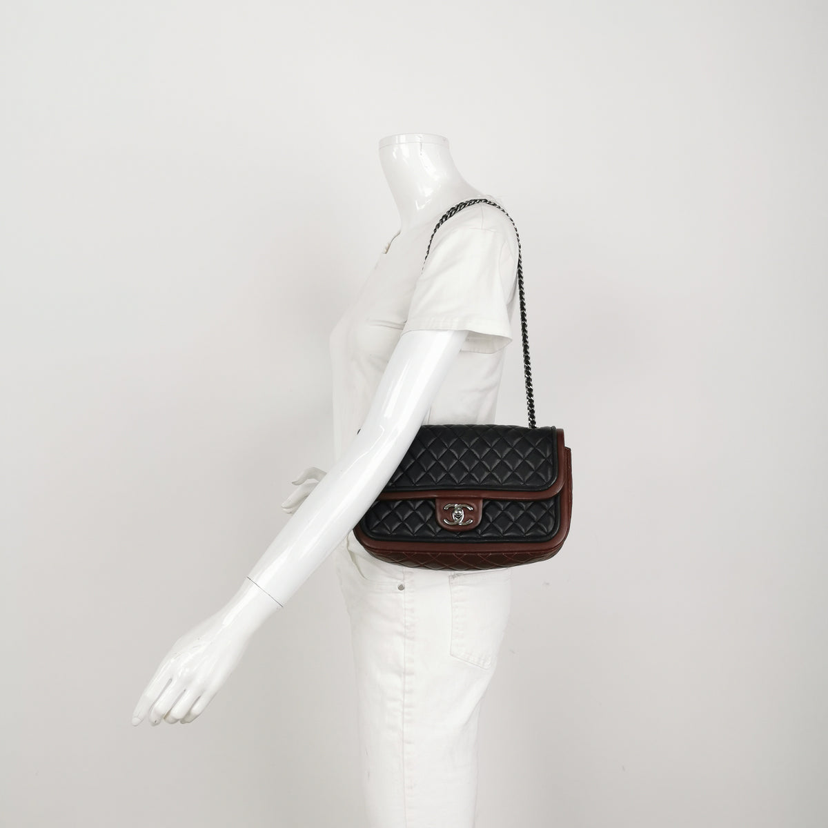 Chanel Quilted Classic Twist Flap Bag Black Bordeaux