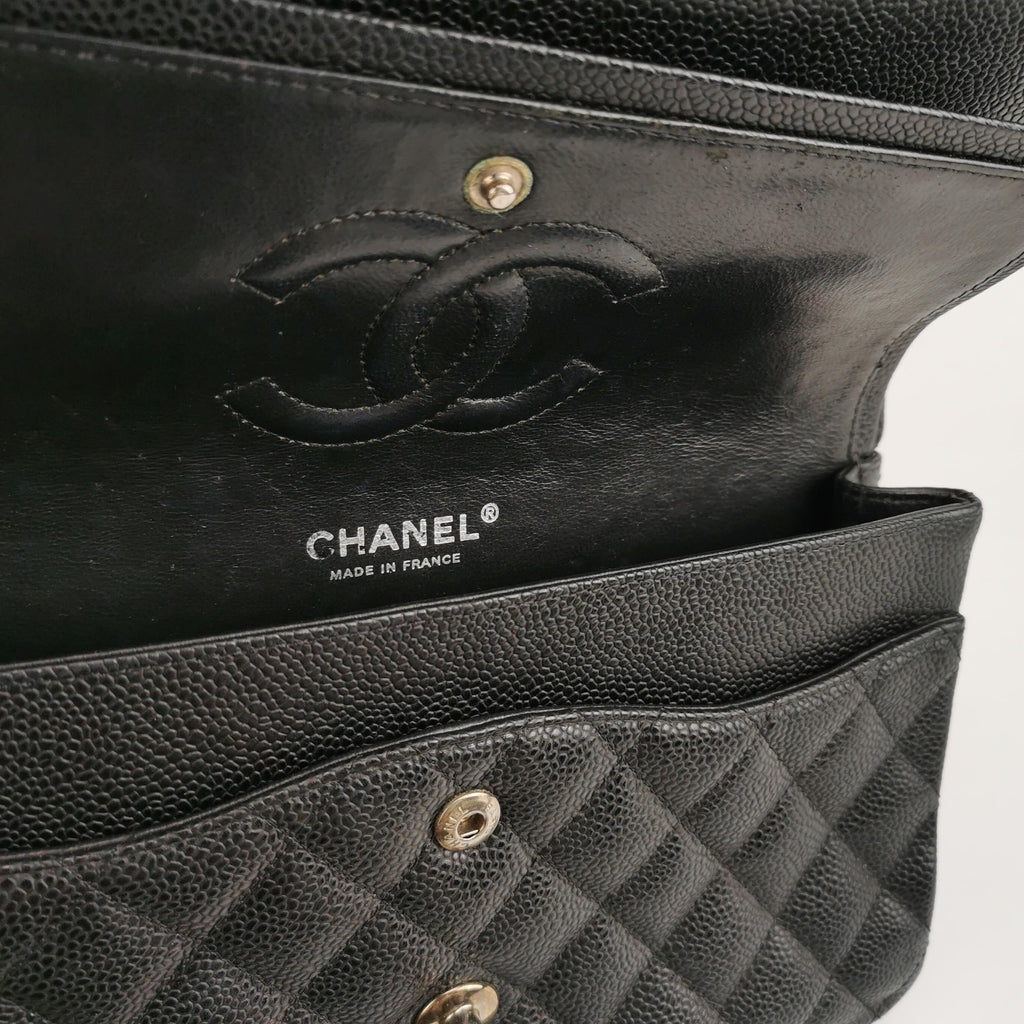 Chanel Classic Flap Medium Caviar Silver Hardware