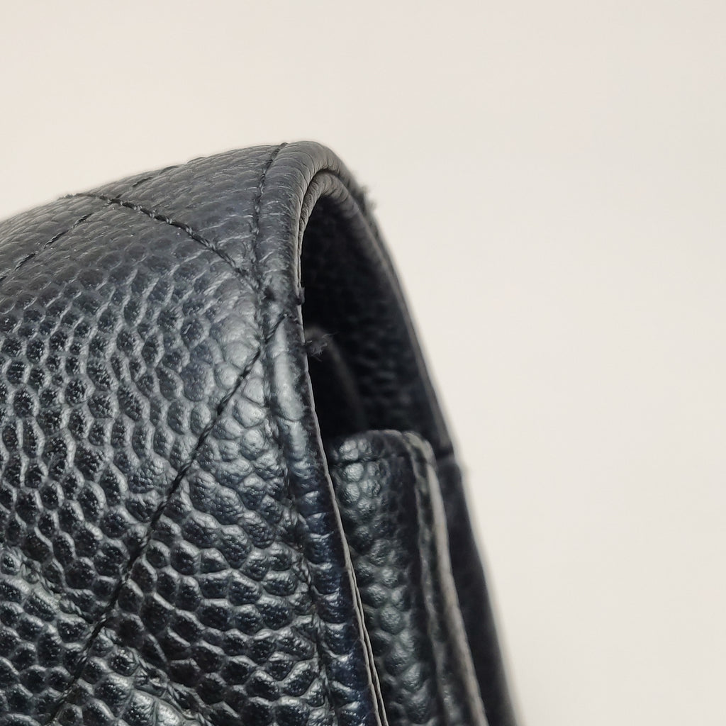Chanel Classic Flap Medium Caviar Silver Hardware