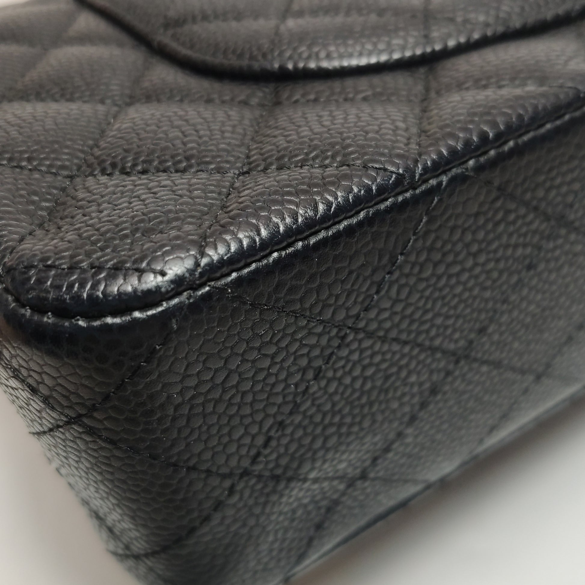 Chanel Classic Flap Medium Caviar Silver Hardware