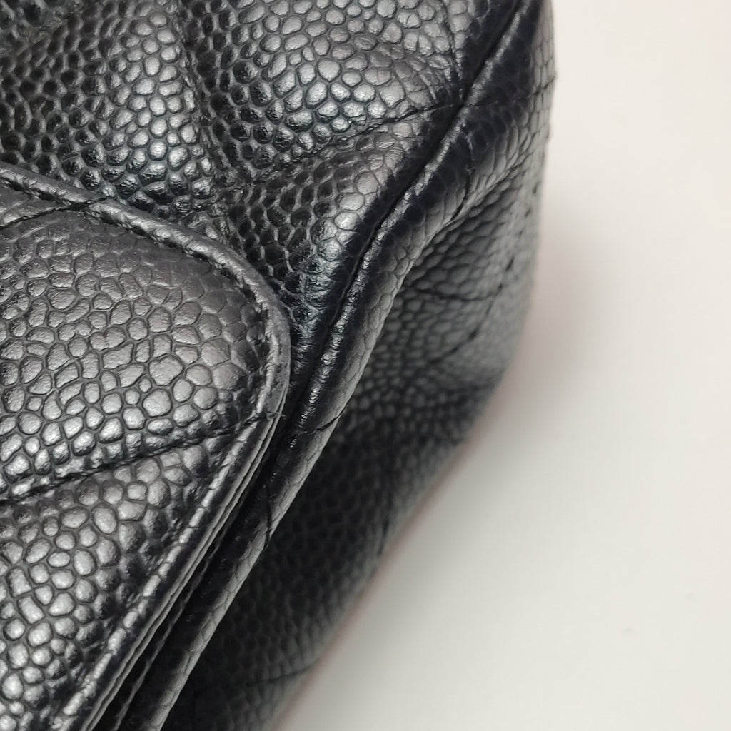 Chanel Classic Flap Medium Caviar Silver Hardware