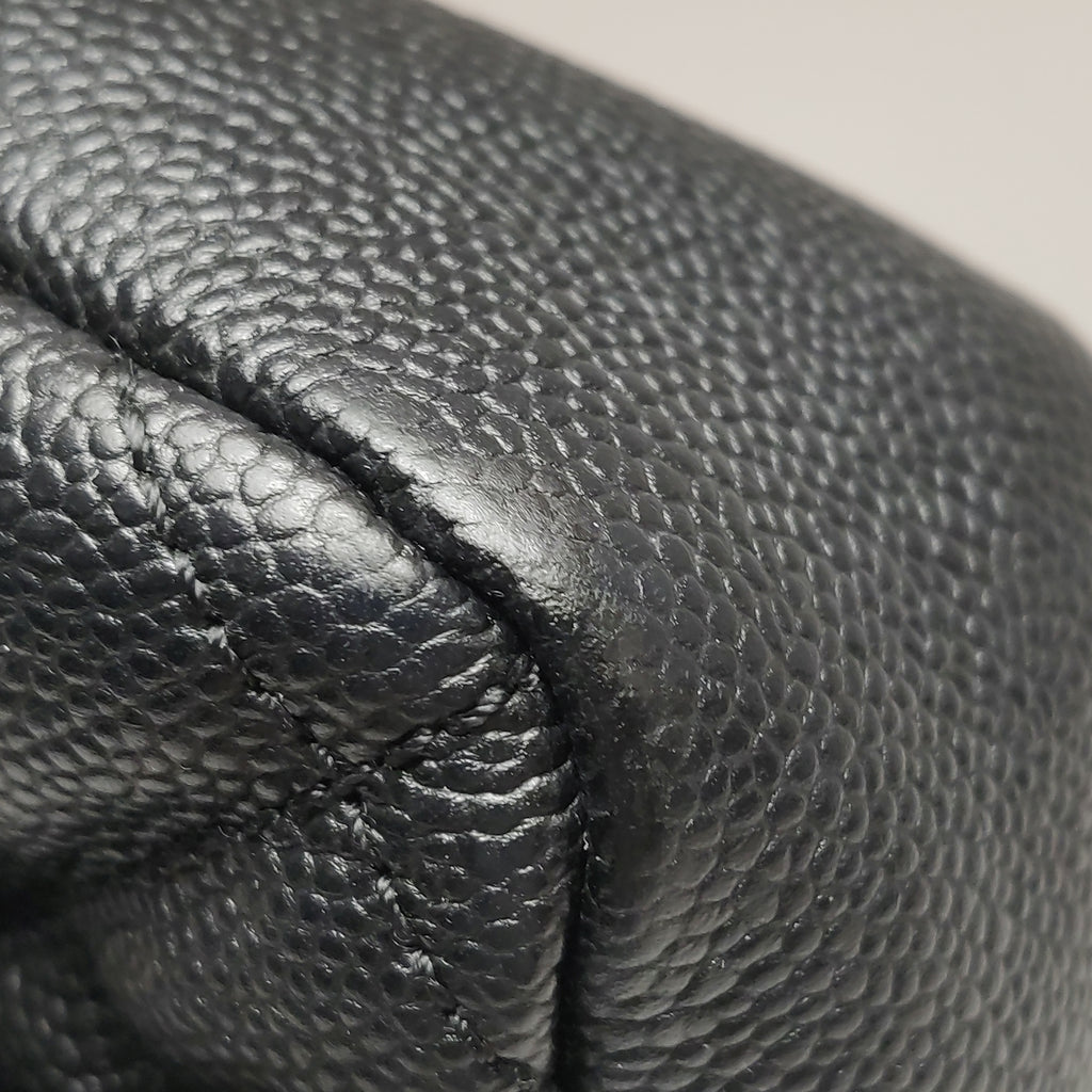 Chanel Single Flap Zipped Shoulder Bag Caviar