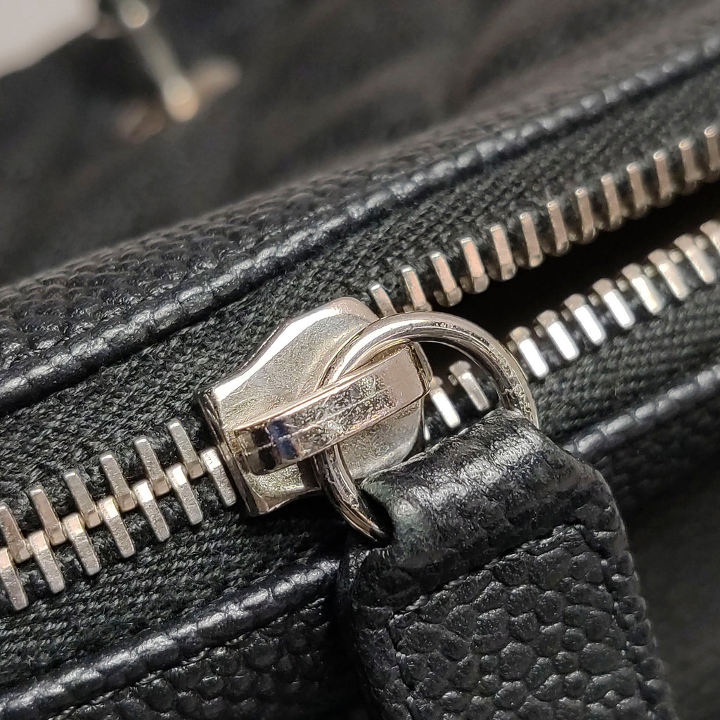 Chanel Single Flap Zipped Shoulder Bag Caviar