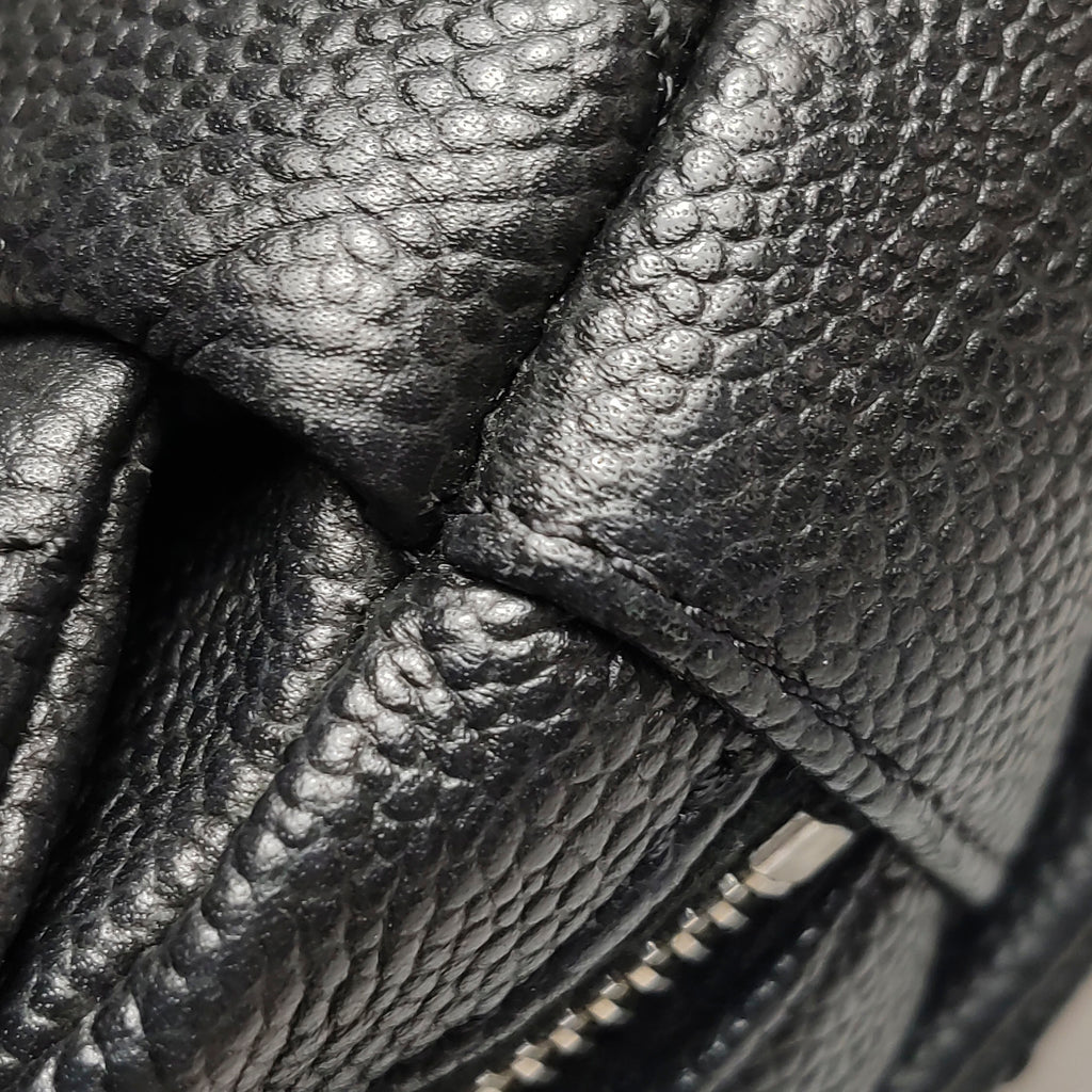 Chanel Single Flap Zipped Shoulder Bag Caviar