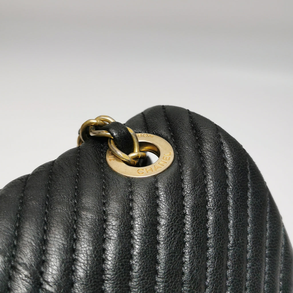 Chanel Chevron Quilted Medium Flap Wrinkled Calfskin