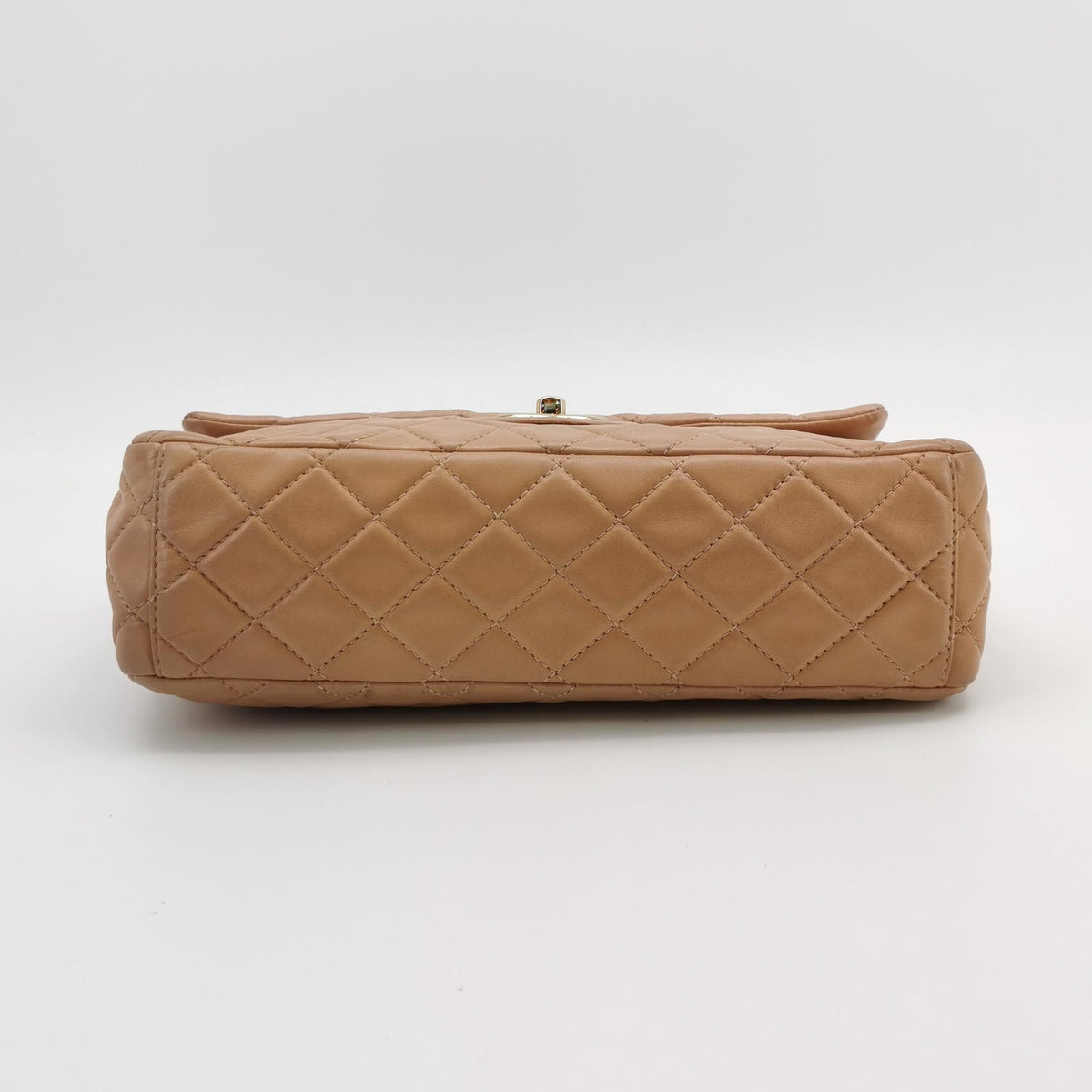 Chanel Single Flap Maxi Beige Lambskin