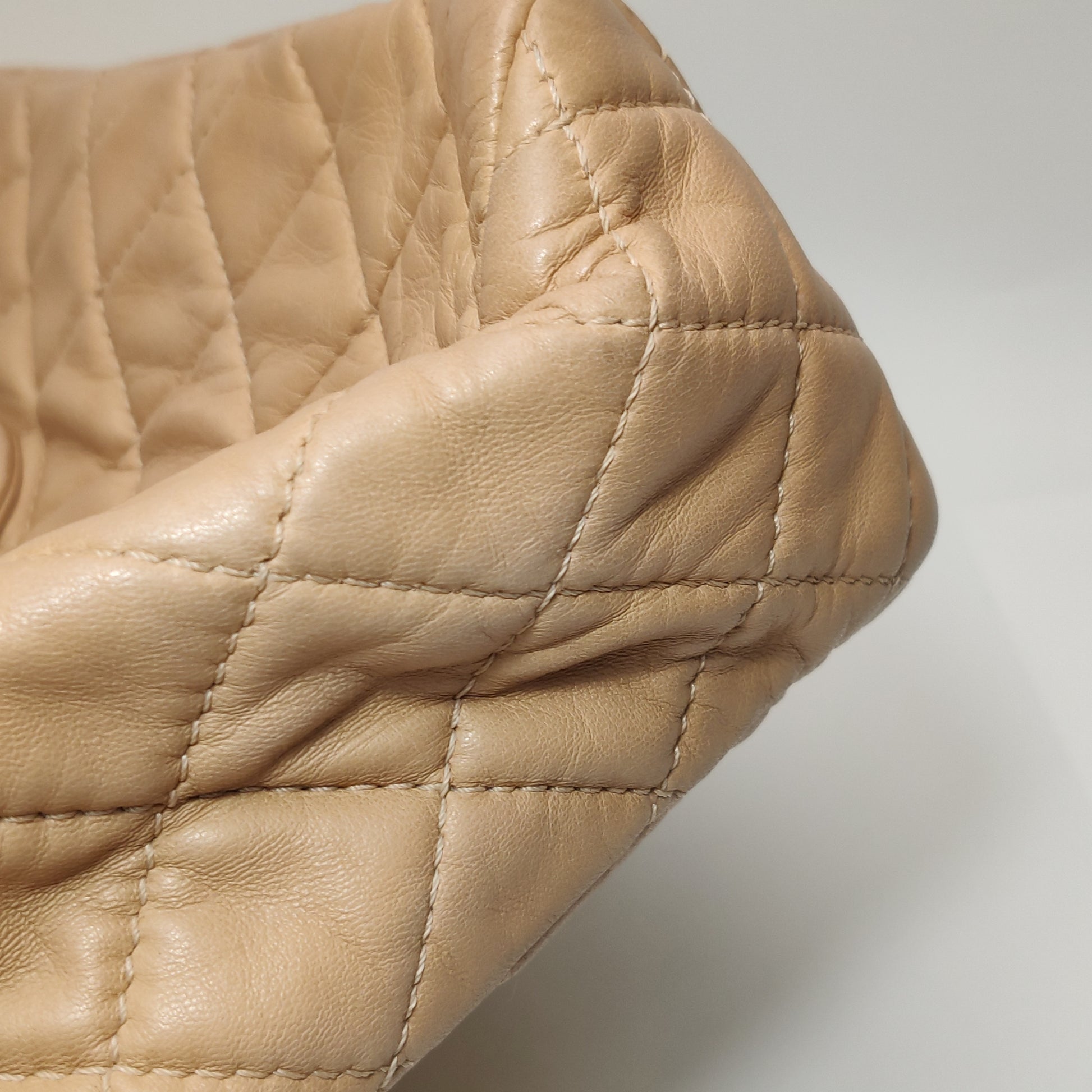 Chanel Single Flap Maxi Beige Lambskin