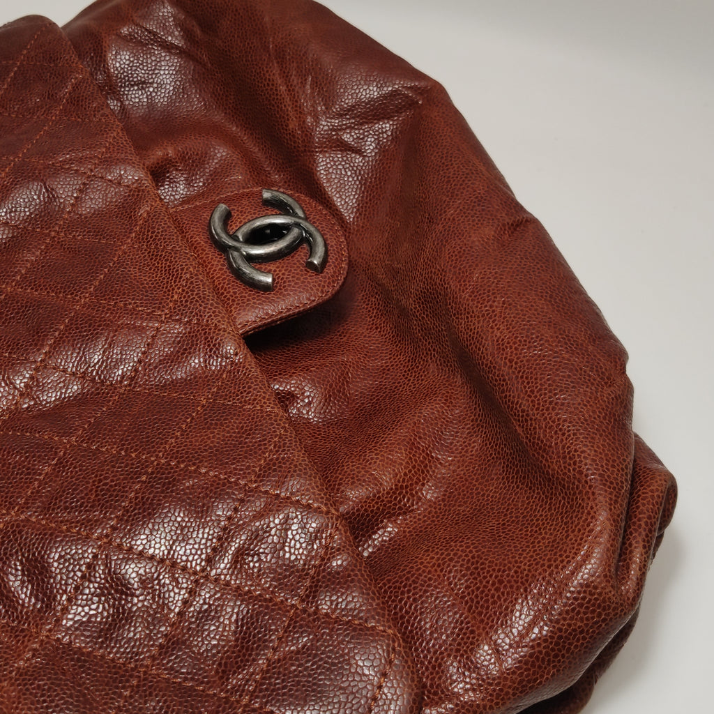 Chanel Maxi Elastic Flap Crumpled Caviar Rust