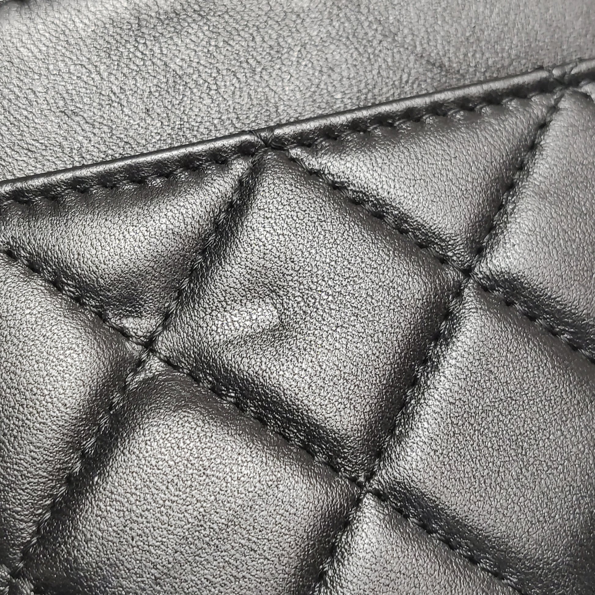 Chanel Wallet on Chain Lambskin Seasonal CC Logo