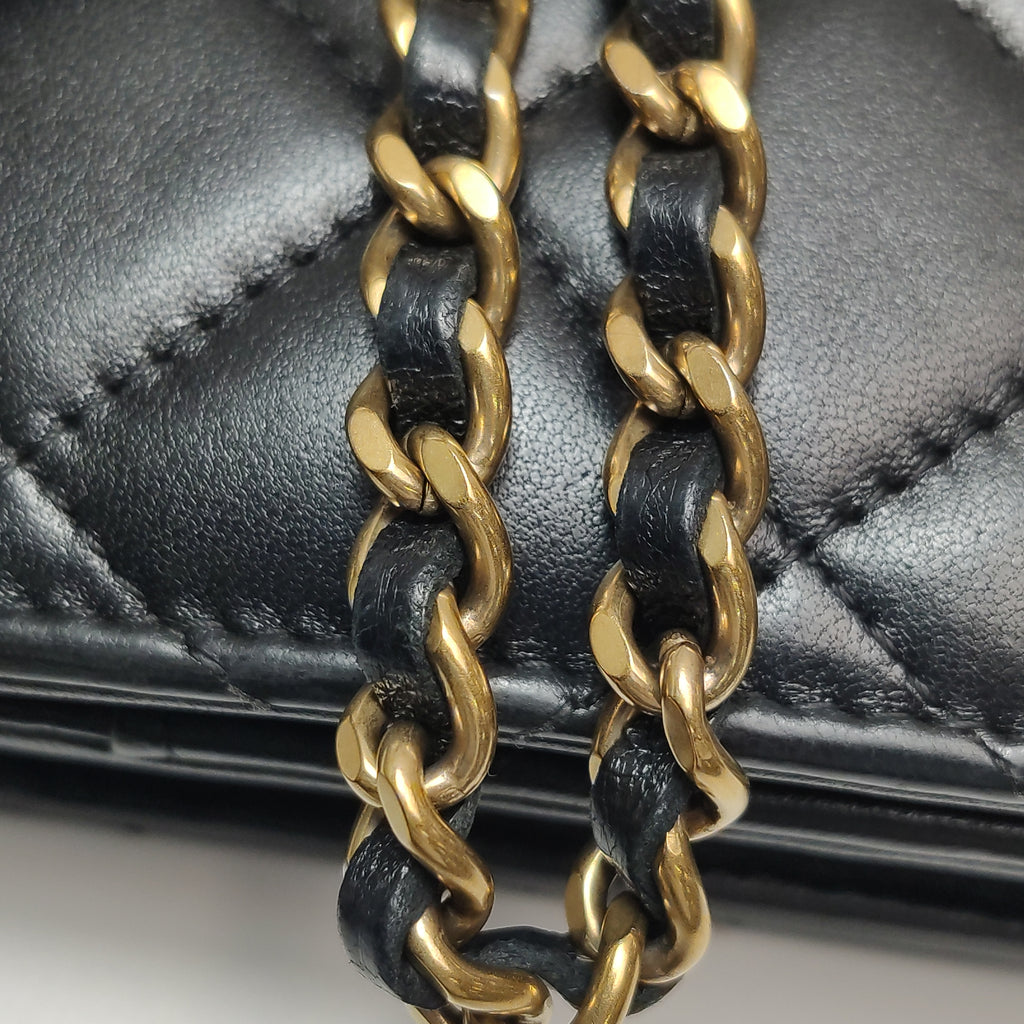 Chanel Wallet on Chain Lambskin Seasonal CC Logo