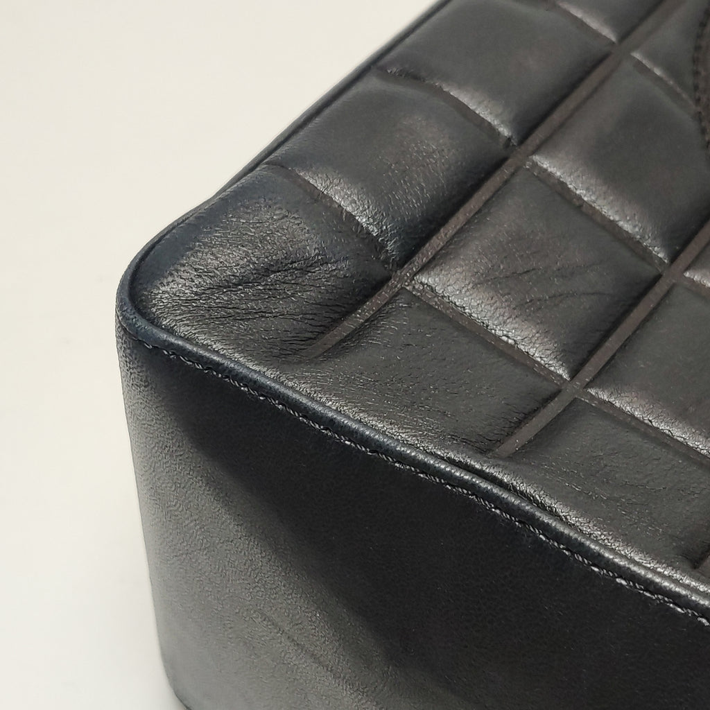 Chanel Chocolate Bar Shoulder bag Lambskin